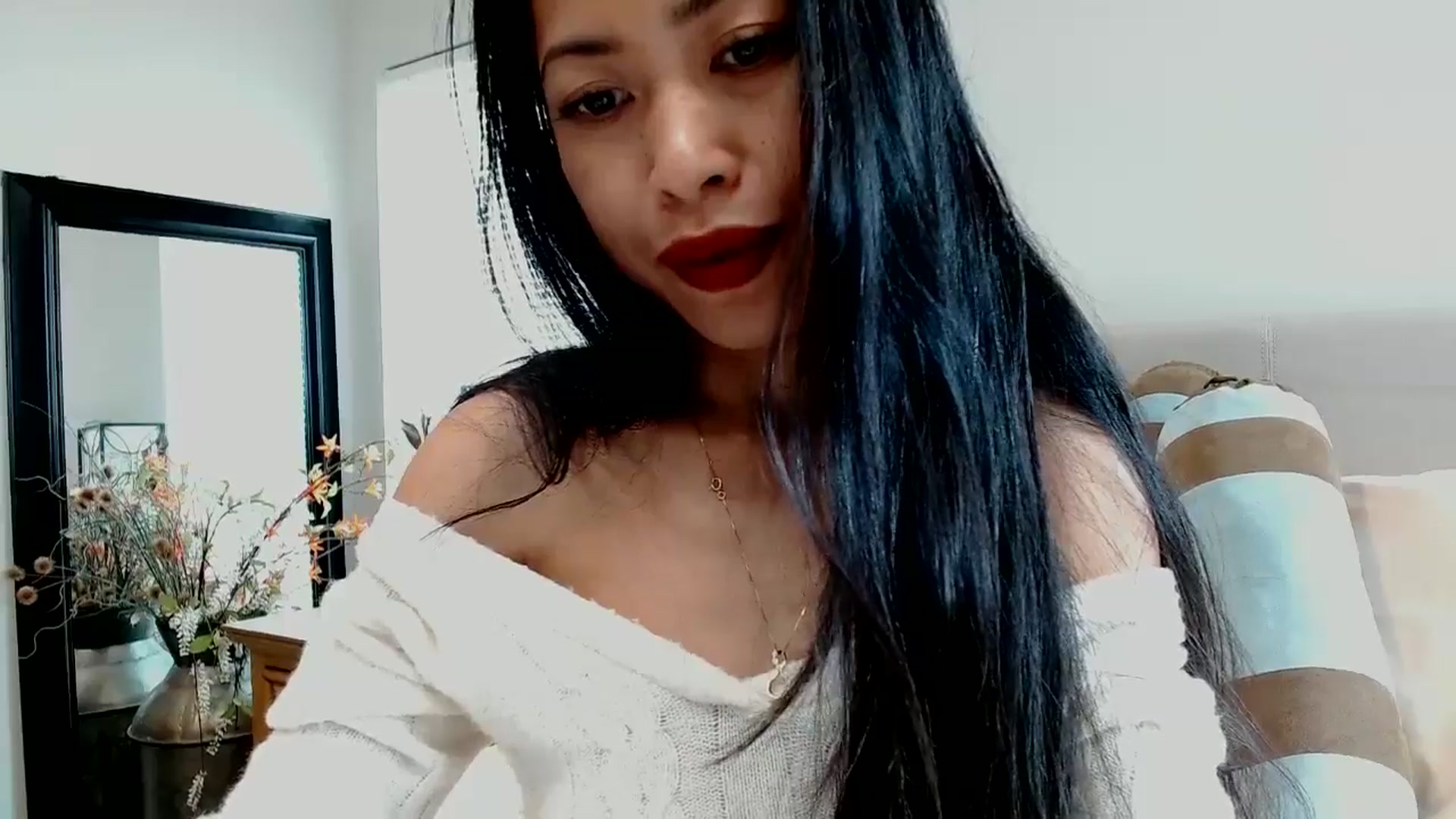 Gallery image thumbnail from Lil__bit's myfreecams stream on, 03/09/2026, 16:29 image 16 of 20