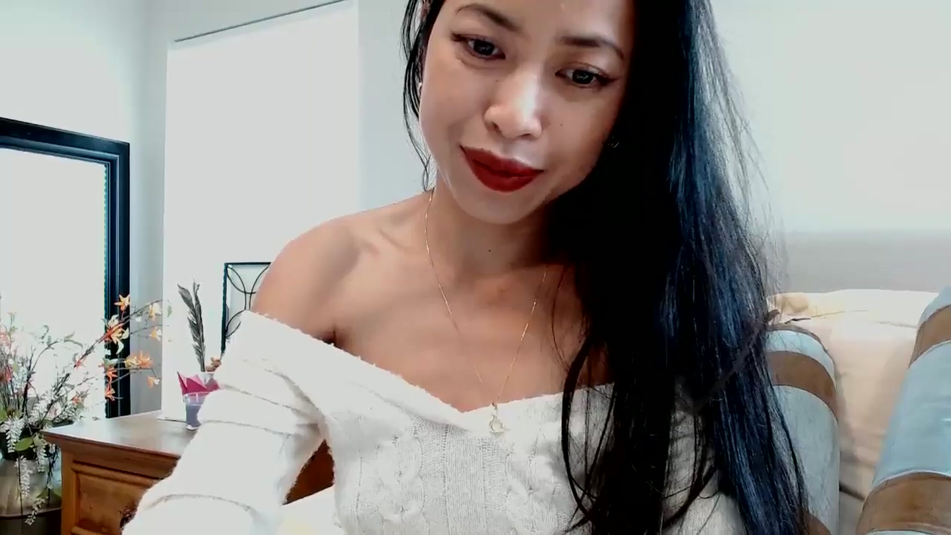 Gallery image thumbnail from Lil__bit's myfreecams stream on, 03/09/2026, 19:31 image 4 of 20