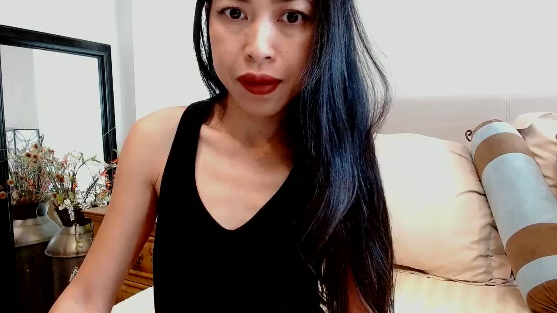 Gallery image thumbnail from Lil__bit's myfreecams stream on, 03/17/2026, 17:38 image 1 of 20