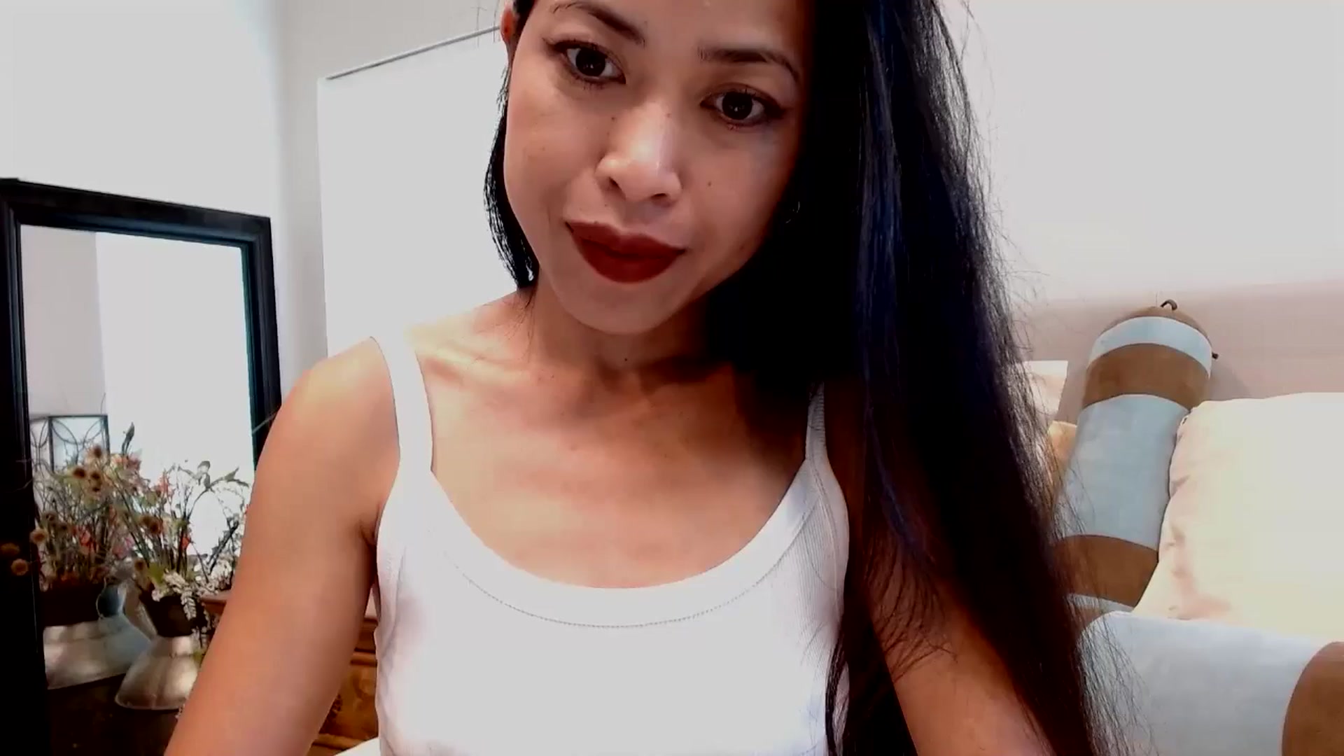 Gallery image thumbnail from Lil__bit's myfreecams stream on, 03/24/2026, 21:10 image 1 of 20
