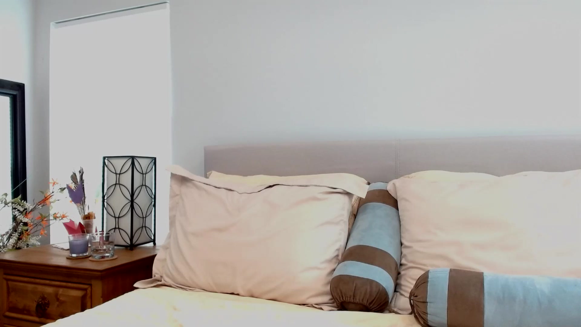 Gallery image thumbnail from Lil__bit's myfreecams stream on, 03/26/2026, 16:01 image 9 of 20