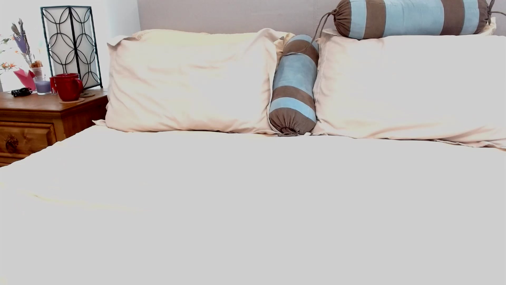 Gallery image thumbnail from Lil__bit's myfreecams stream on, 03/31/2026, 18:53 image 19 of 20