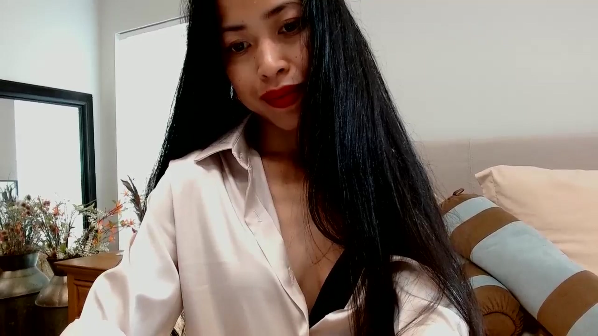 Gallery image thumbnail from Lil__bit's myfreecams stream on, 04/09/2026, 17:42 image 18 of 20