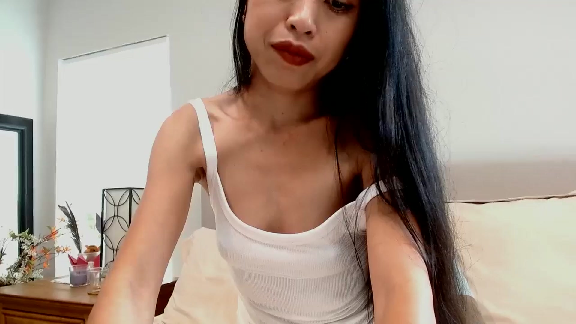 Gallery image thumbnail from Lil__bit's myfreecams stream on, 04/13/2026, 19:07 image 20 of 20