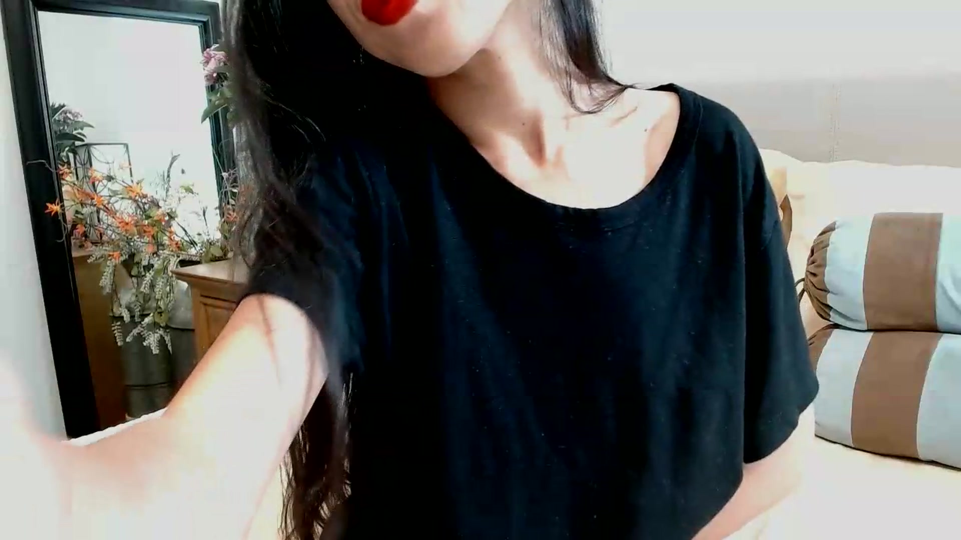Gallery image thumbnail from Lil__bit's myfreecams stream on, 05/21/2026, 15:58 image 3 of 20