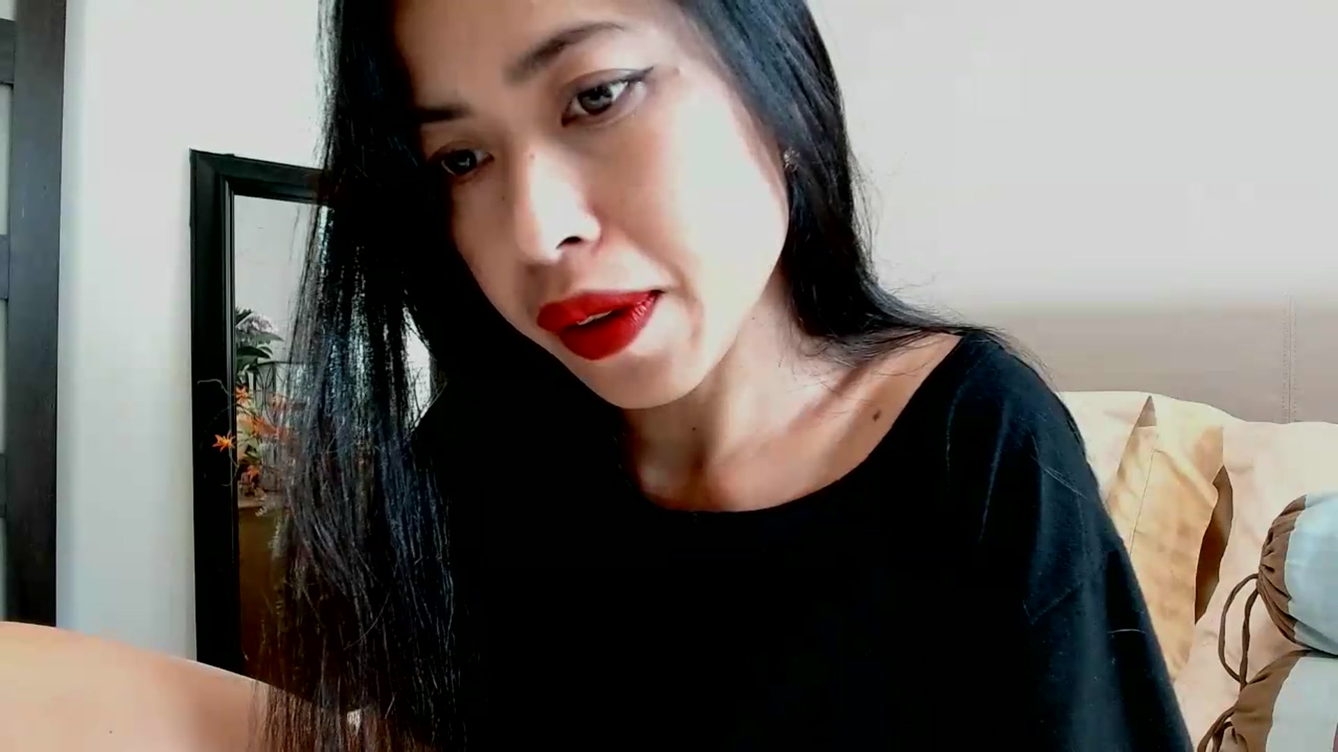 Gallery image thumbnail from Lil__bit's myfreecams stream on, 05/21/2026, 15:58 image 12 of 20