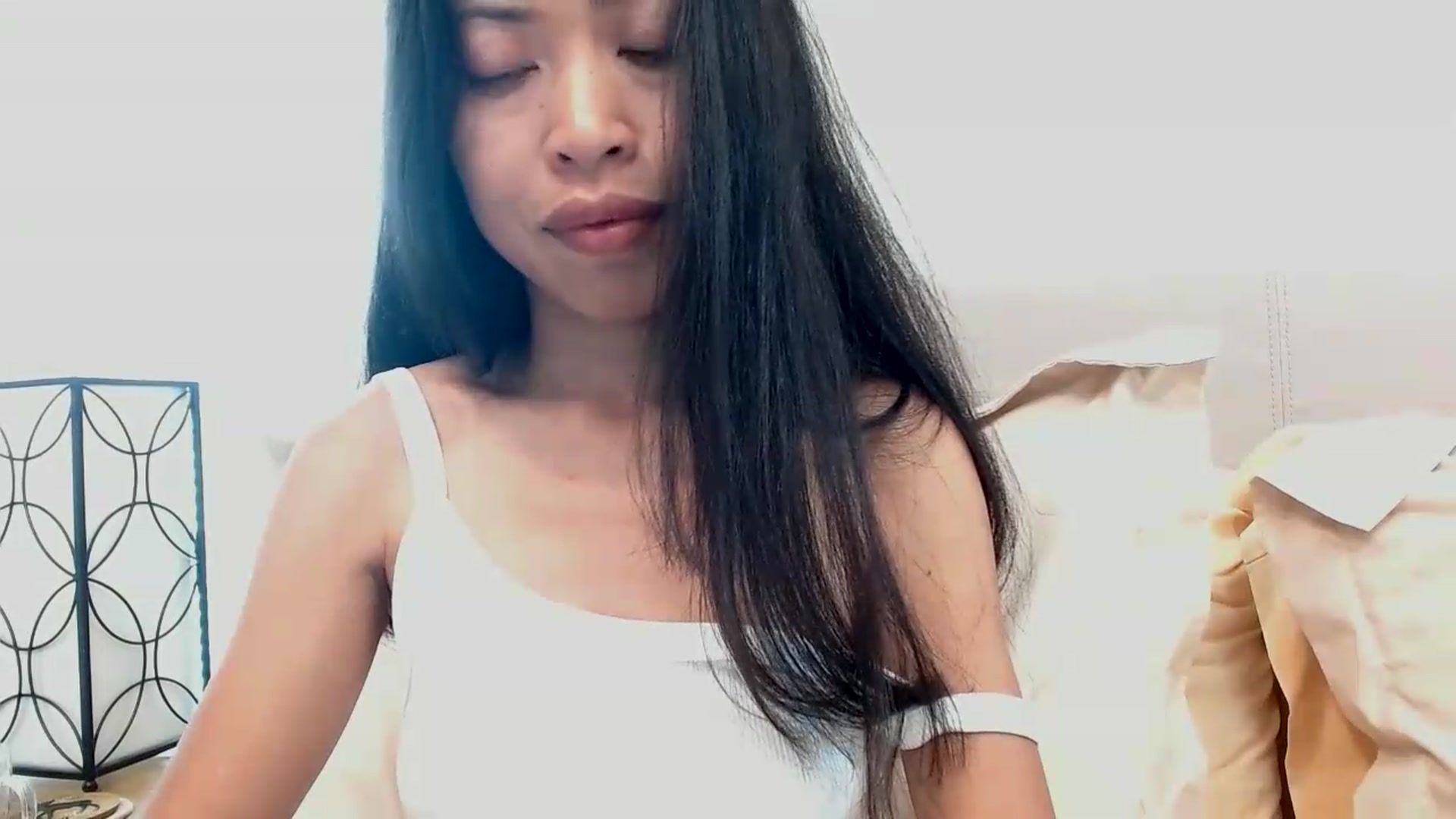 Gallery image thumbnail from Lil__bit's myfreecams stream on, 06/02/2026, 19:40 image 2 of 20