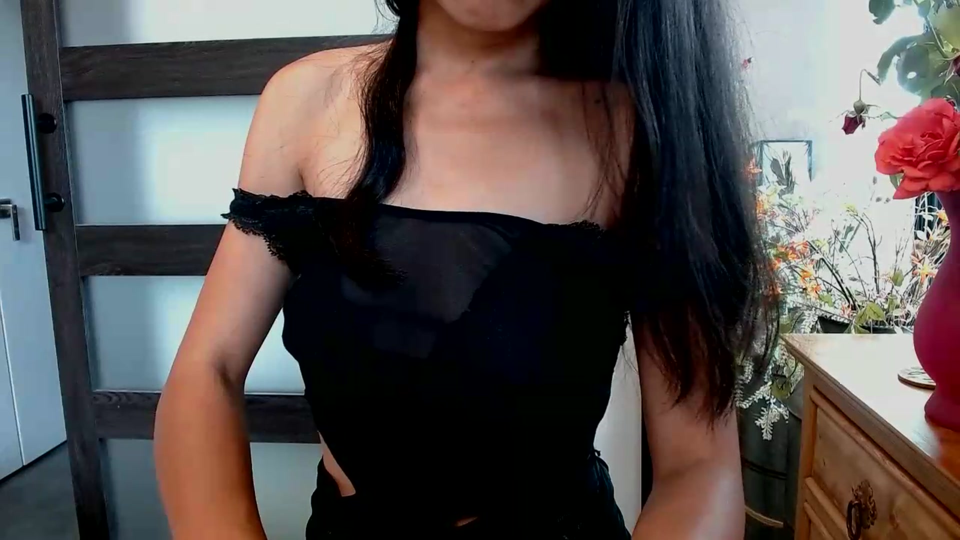 Gallery image thumbnail from Lil__bit's myfreecams stream on, 06/11/2026, 17:20 image 17 of 20