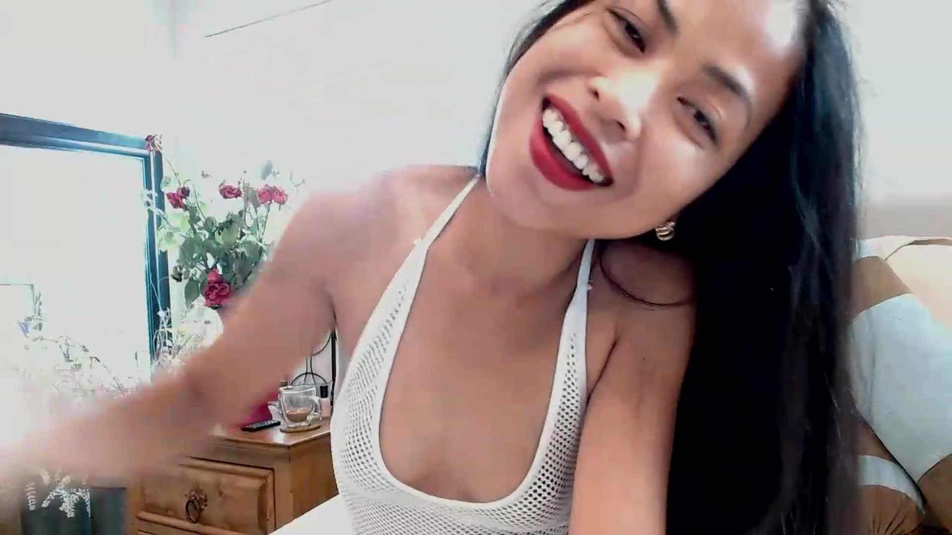 Gallery image thumbnail from Lil__bit's myfreecams stream on, 06/16/2026, 17:53 image 6 of 20