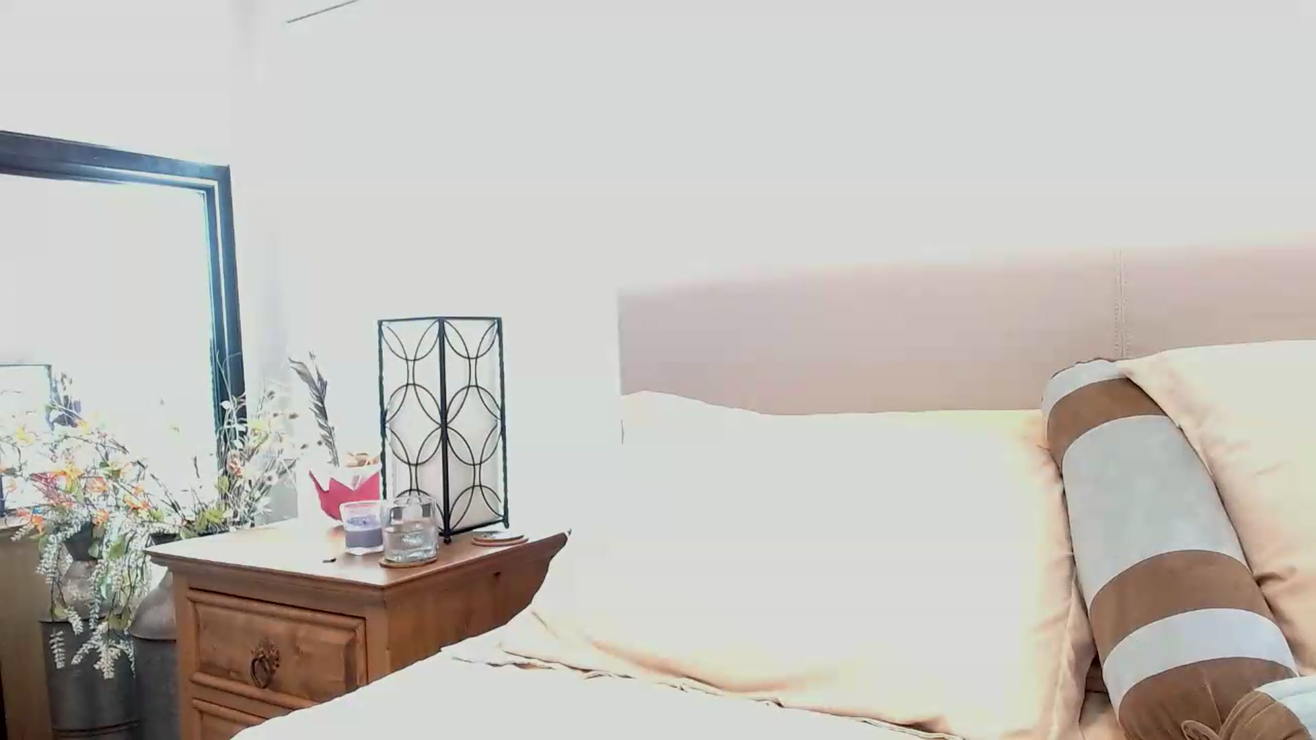 Gallery image thumbnail from Lil__bit's myfreecams stream on, 06/22/2026, 17:54 image 19 of 20