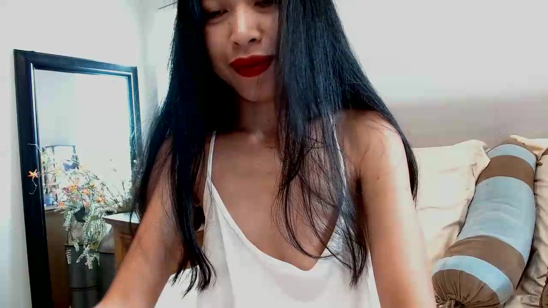Gallery image thumbnail from Lil__bit's myfreecams stream on, 07/01/2026, 17:56 image 11 of 20