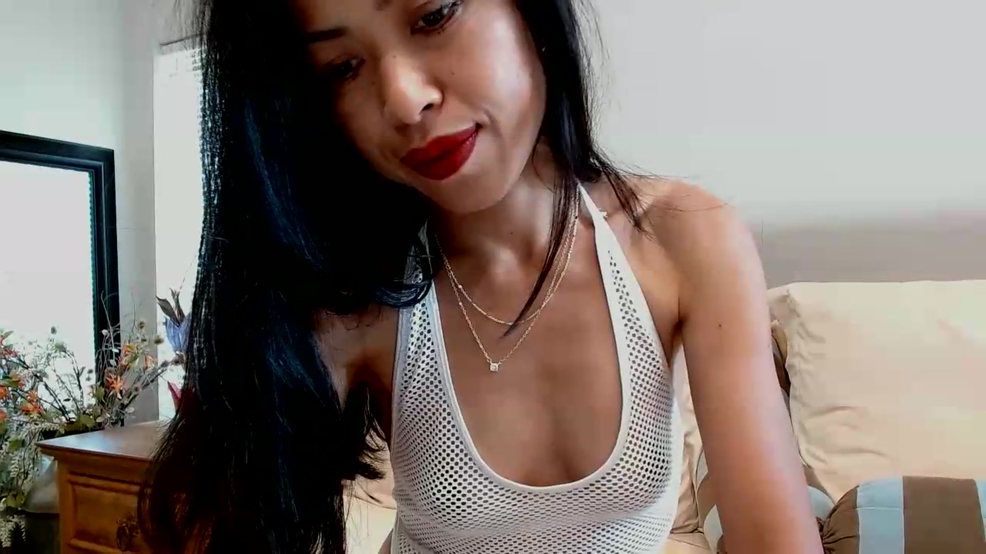 Gallery image thumbnail from Lil__bit's myfreecams stream on, 07/03/2026, 18:17 image 17 of 20