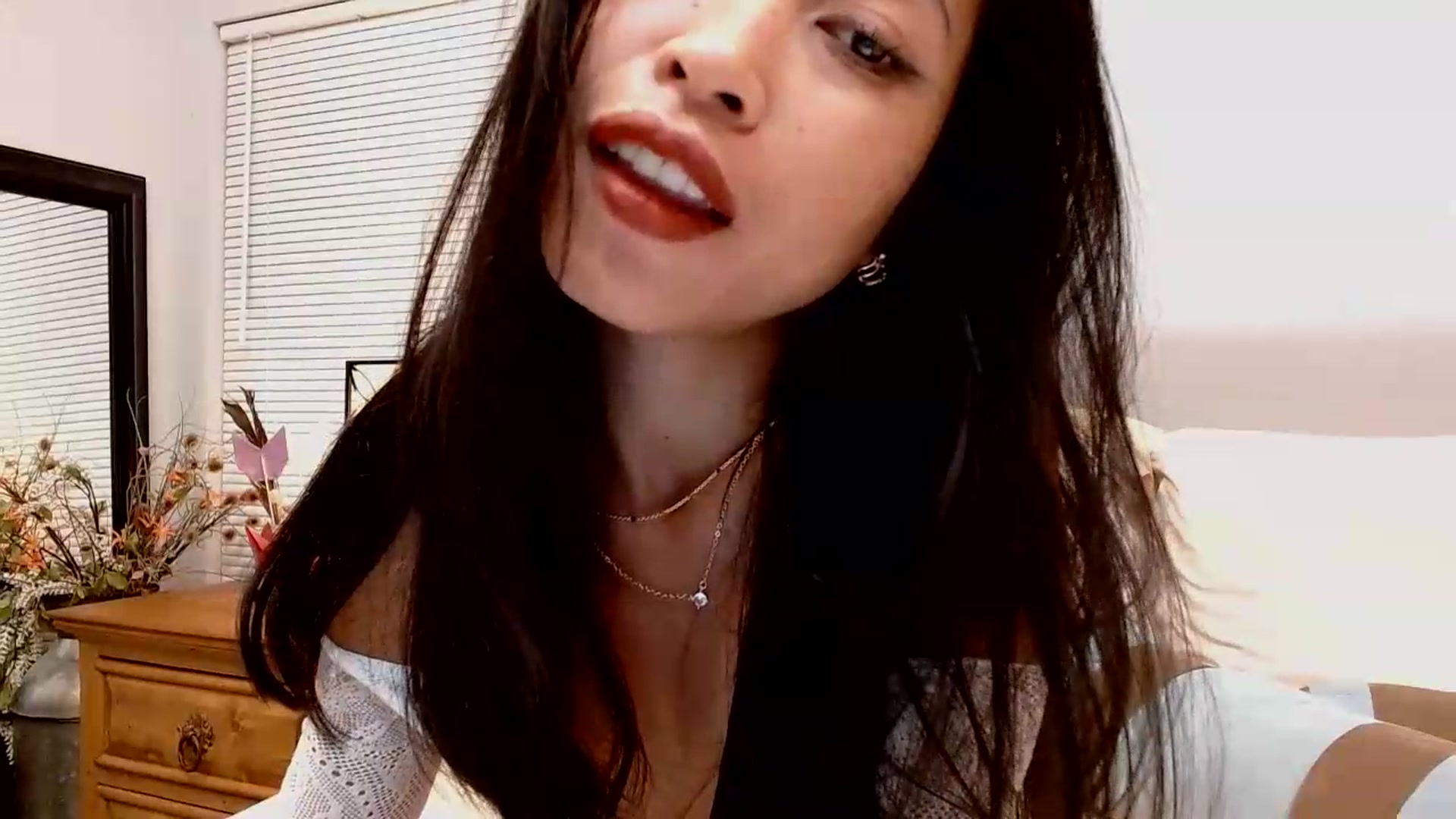 Gallery image thumbnail from Lil__bit's myfreecams stream on, 07/04/2026, 03:16 image 2 of 20