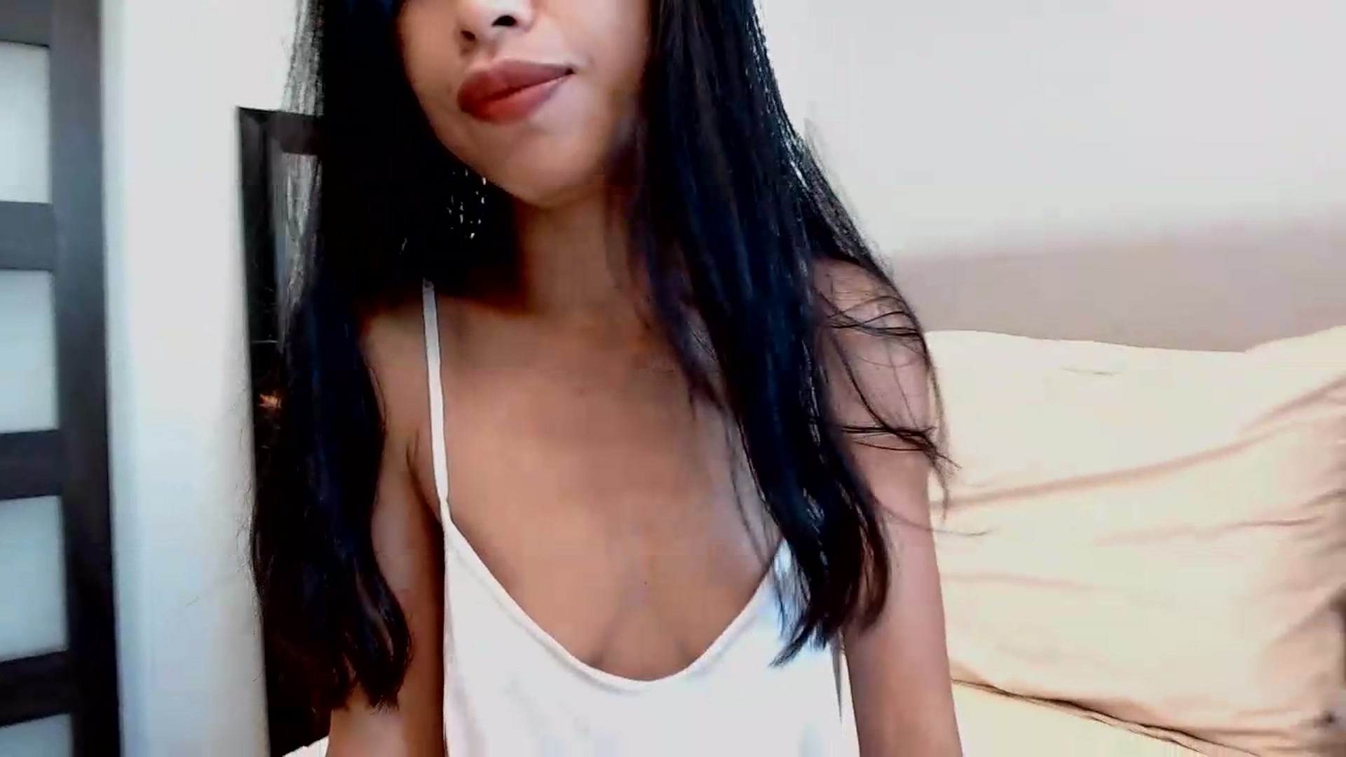Gallery image thumbnail from Lil__bit's myfreecams stream on, 07/06/2026, 17:07 image 20 of 20