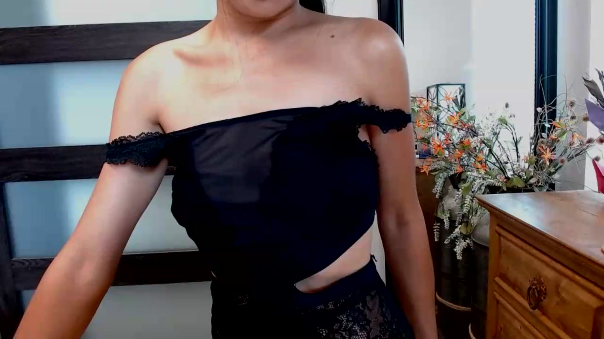 Gallery image thumbnail from Lil__bit's myfreecams stream on, 07/08/2026, 17:41 image 20 of 20