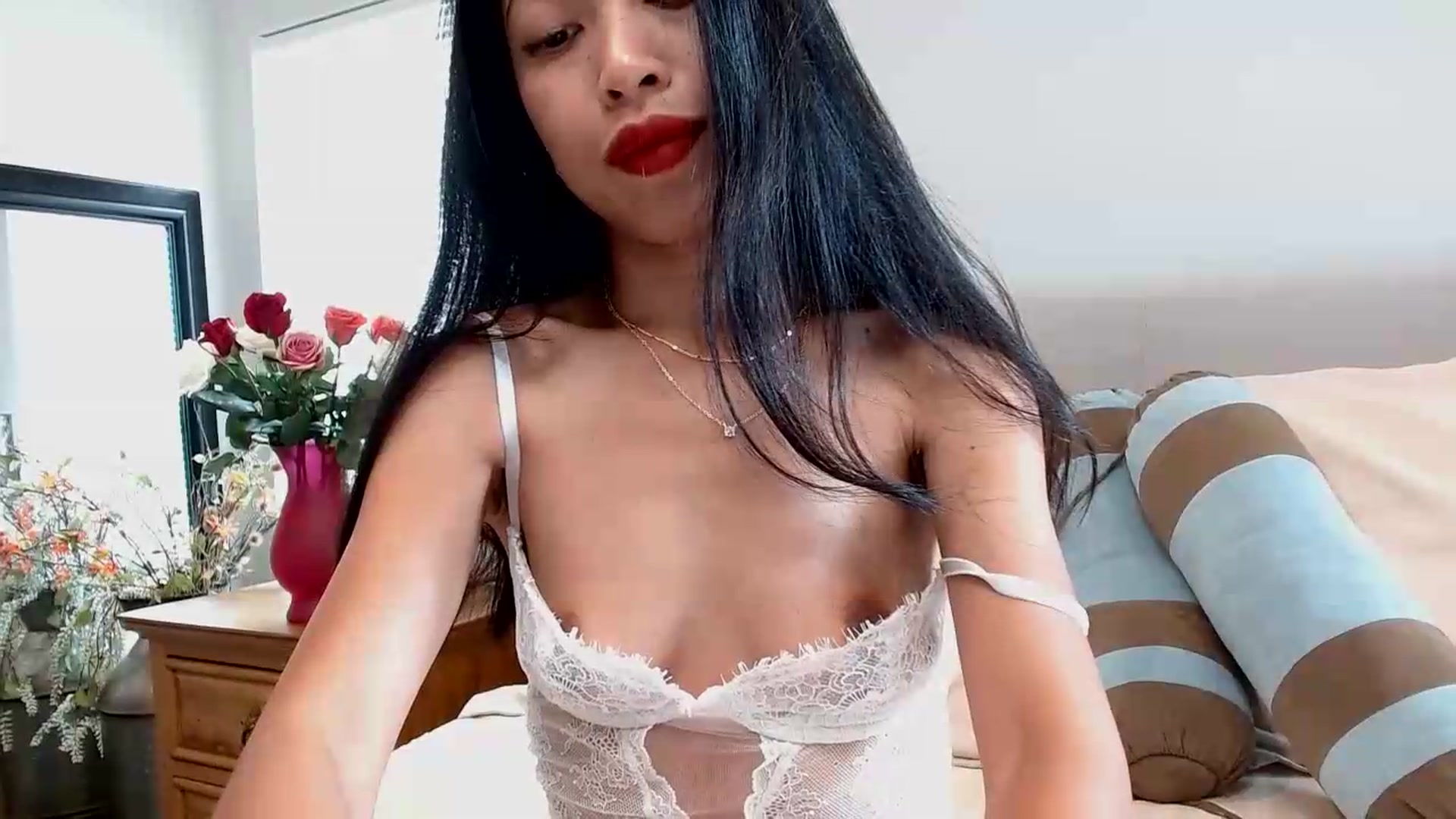 Gallery image thumbnail from Lil__bit's myfreecams stream on, 07/16/2026, 17:39 image 8 of 20