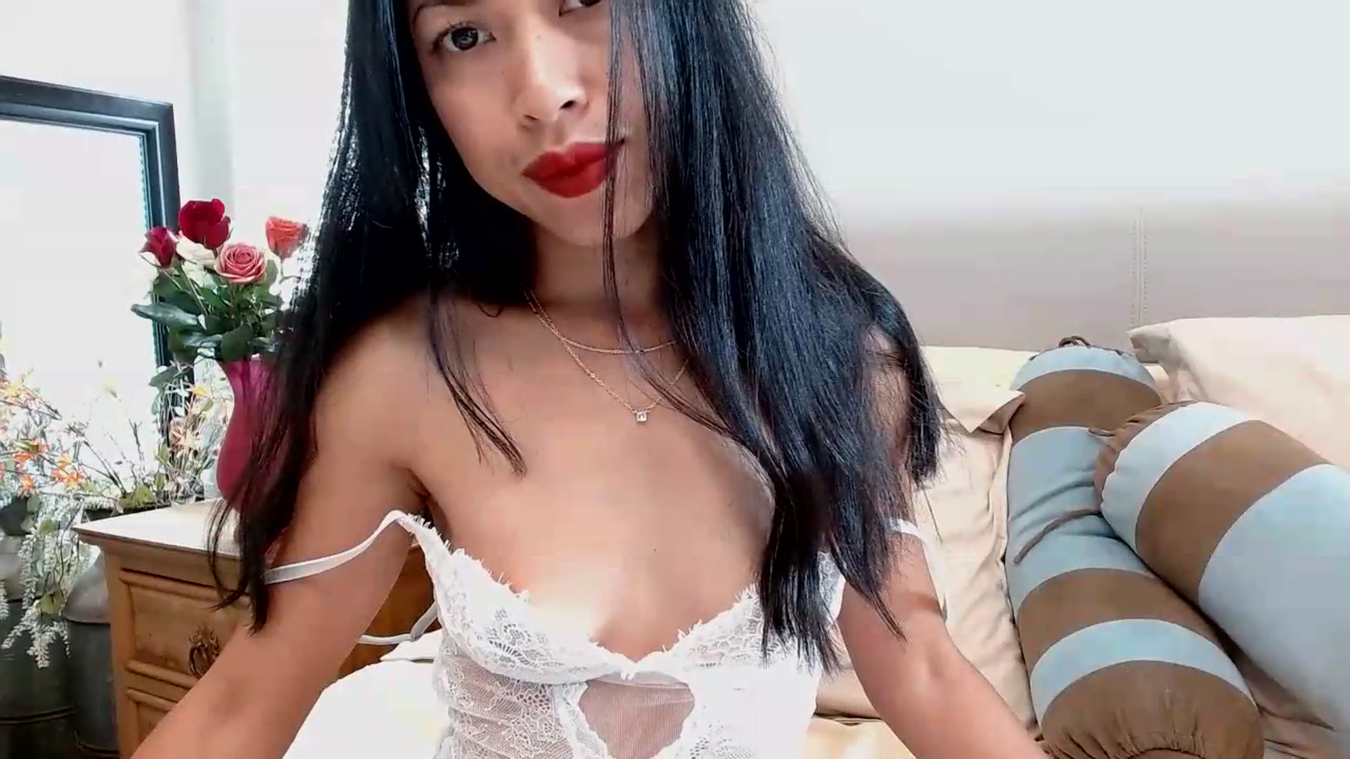 Gallery image thumbnail from Lil__bit's myfreecams stream on, 07/16/2026, 18:23 image 5 of 20