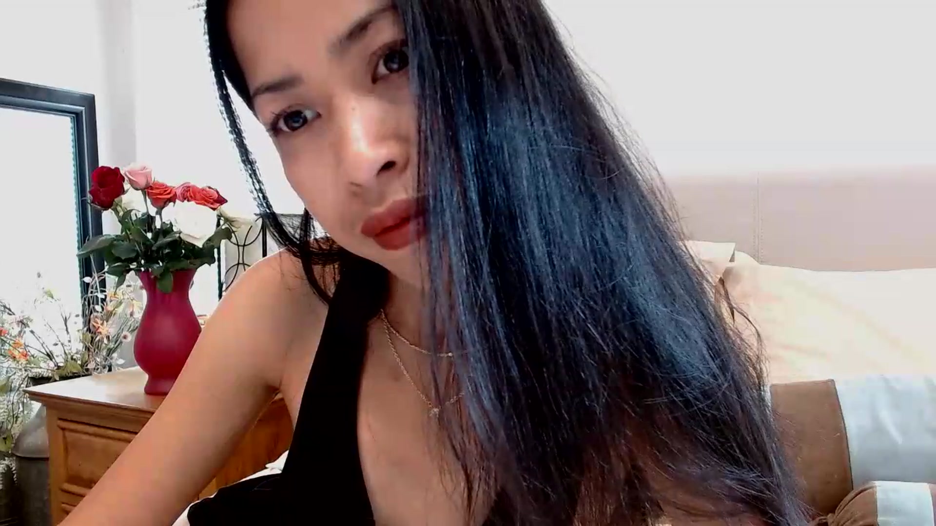Gallery image thumbnail from Lil__bit's myfreecams stream on, 07/17/2026, 18:49 image 2 of 20