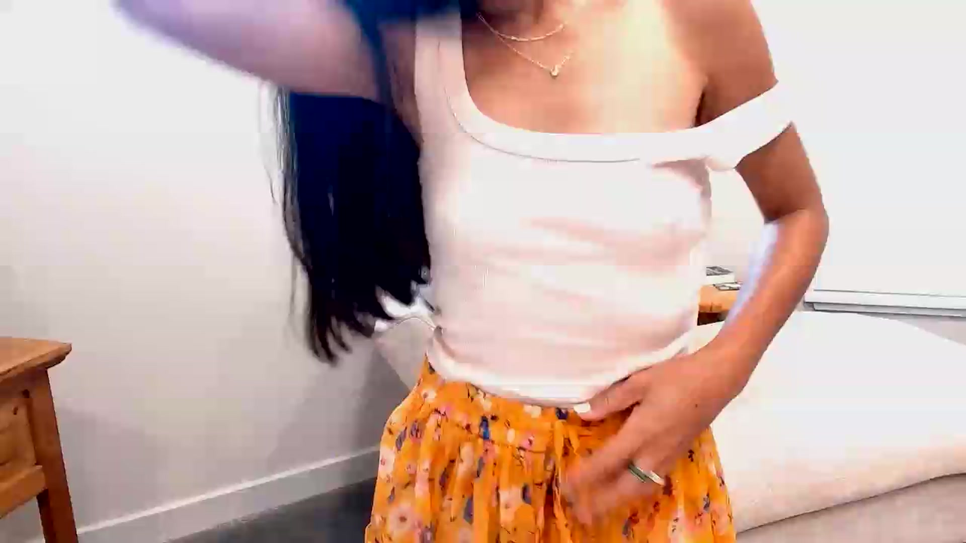 Gallery image thumbnail from Lil__bit's myfreecams stream on, 08/18/2026, 19:05 image 16 of 20