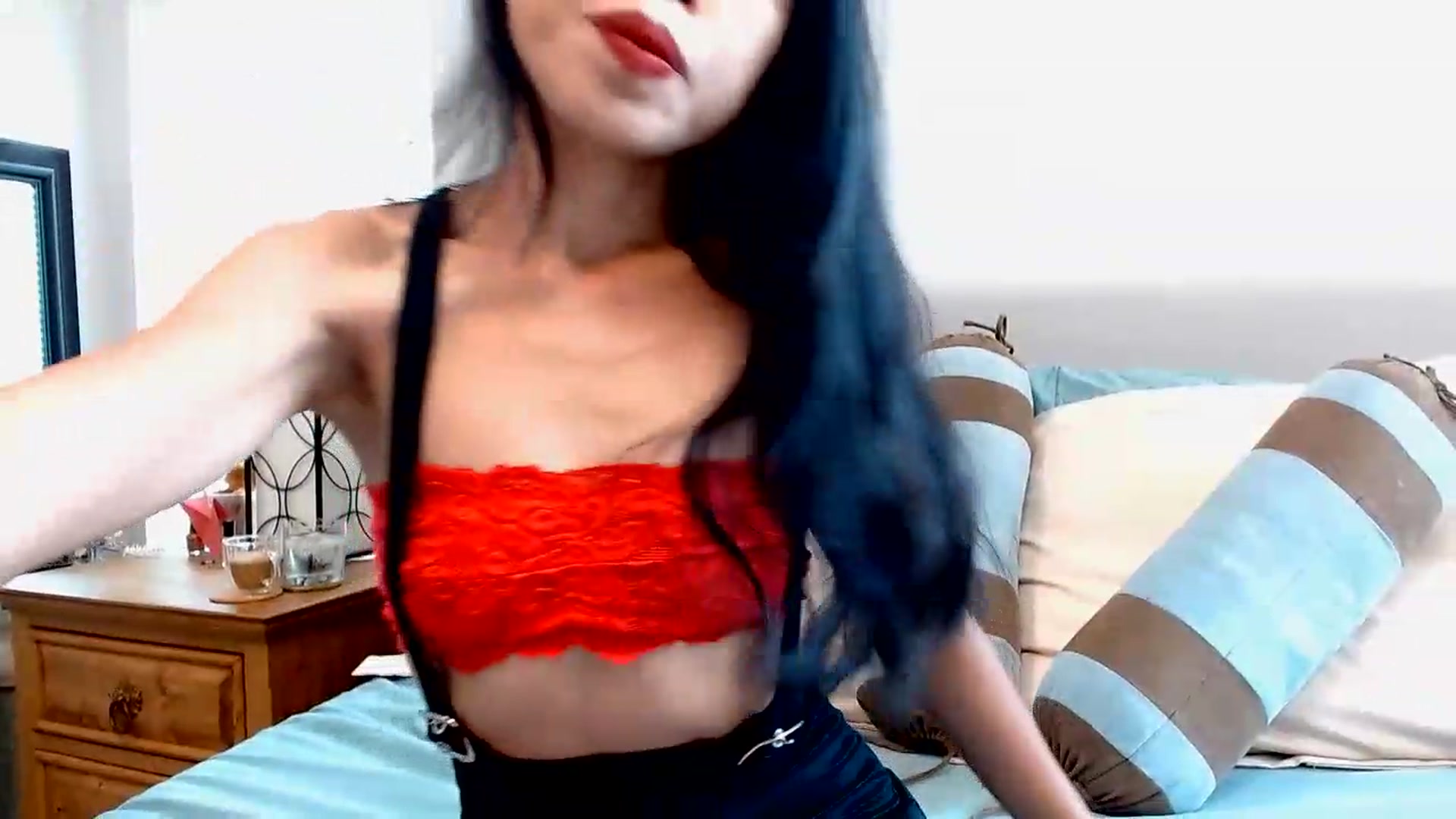 Gallery image thumbnail from Lil__bit's myfreecams stream on, 08/26/2026, 18:05 image 9 of 20