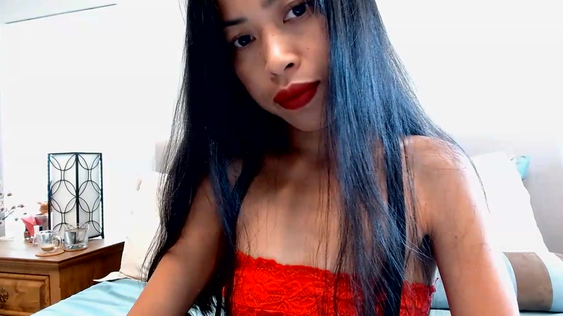 Gallery image thumbnail from Lil__bit's myfreecams stream on, 08/26/2026, 18:23 image 17 of 20