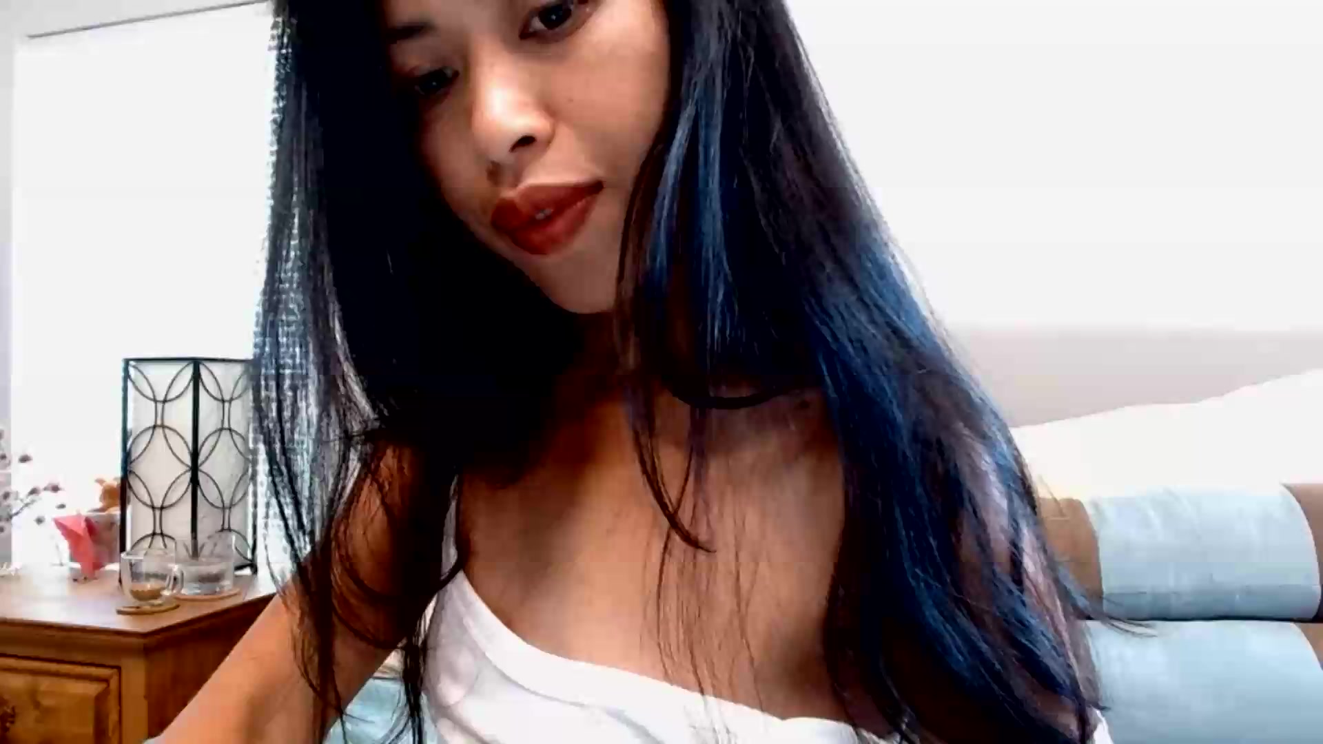 Gallery image thumbnail from Lil__bit's myfreecams stream on, 08/27/2026, 18:33 image 16 of 20