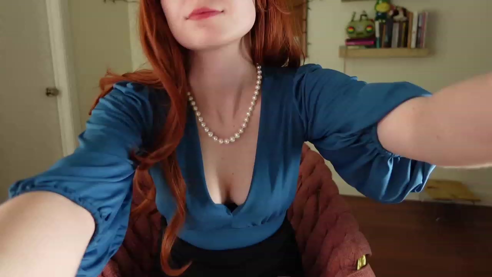 Gallery image thumbnail from Lil_blueberry's myfreecams stream on, 01/12/2023, 03:46 image 1 of 20