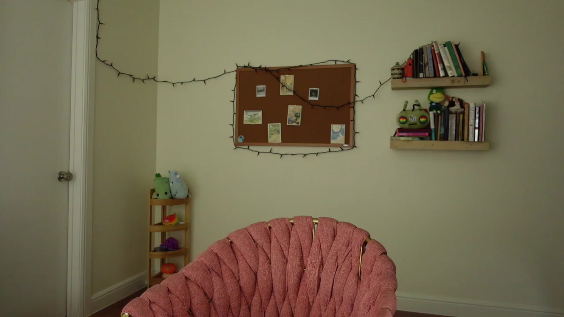 Gallery image thumbnail from Lil_blueberry's myfreecams stream on, 02/01/2023, 06:05 image 1 of 20