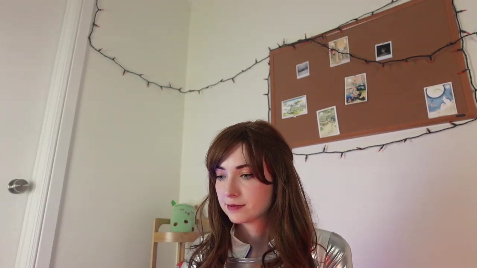 Gallery image thumbnail from Lil_blueberry's myfreecams stream on, 02/05/2023, 04:24 image 3 of 20