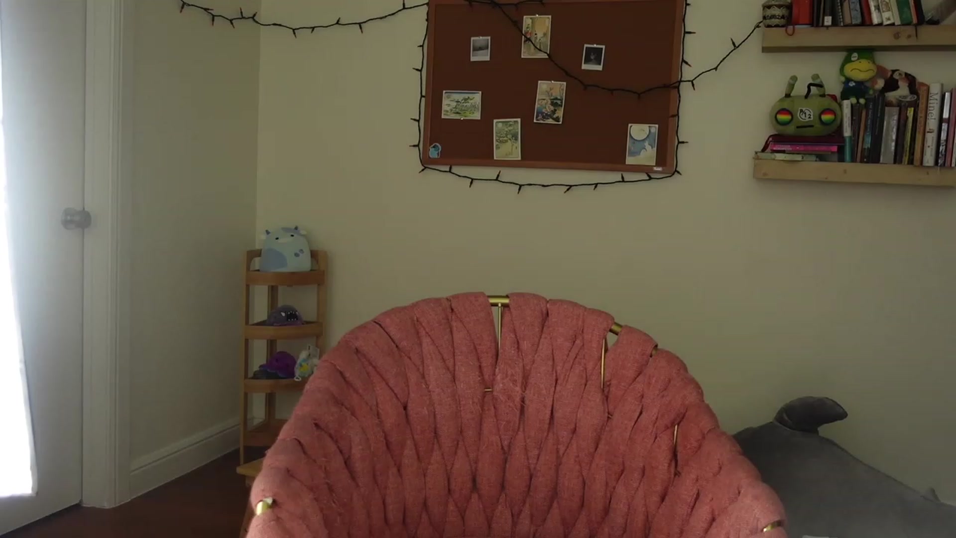 Gallery image thumbnail from Lil_blueberry's myfreecams stream on, 02/26/2023, 03:52 image 10 of 20