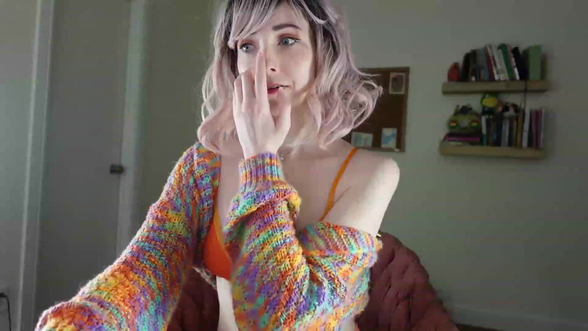 Gallery image thumbnail from Lil_blueberry's myfreecams stream on, 03/22/2023, 03:15 image 11 of 20