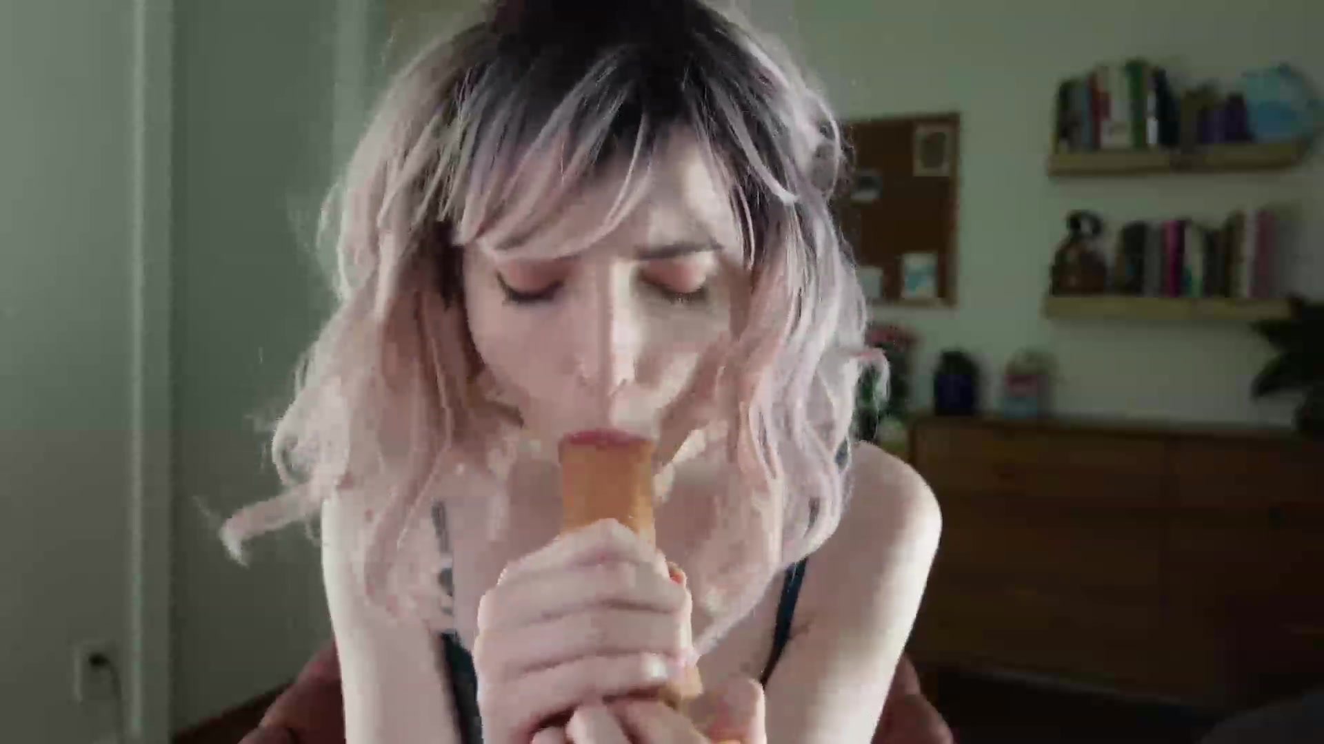 Gallery image thumbnail from Lil_blueberry's myfreecams stream on, 03/29/2023, 03:26 image 16 of 20