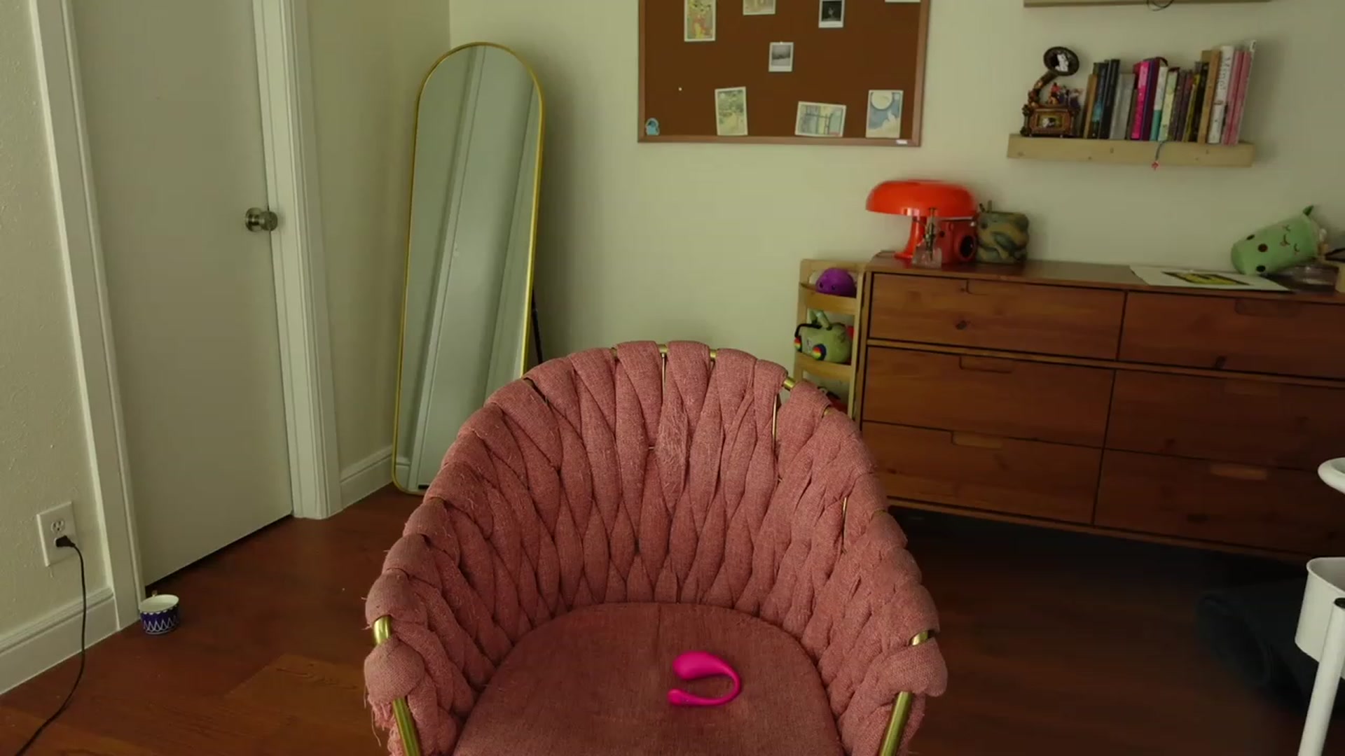 Gallery image thumbnail from Lil_blueberry's myfreecams stream on, 05/02/2023, 03:41 image 18 of 20