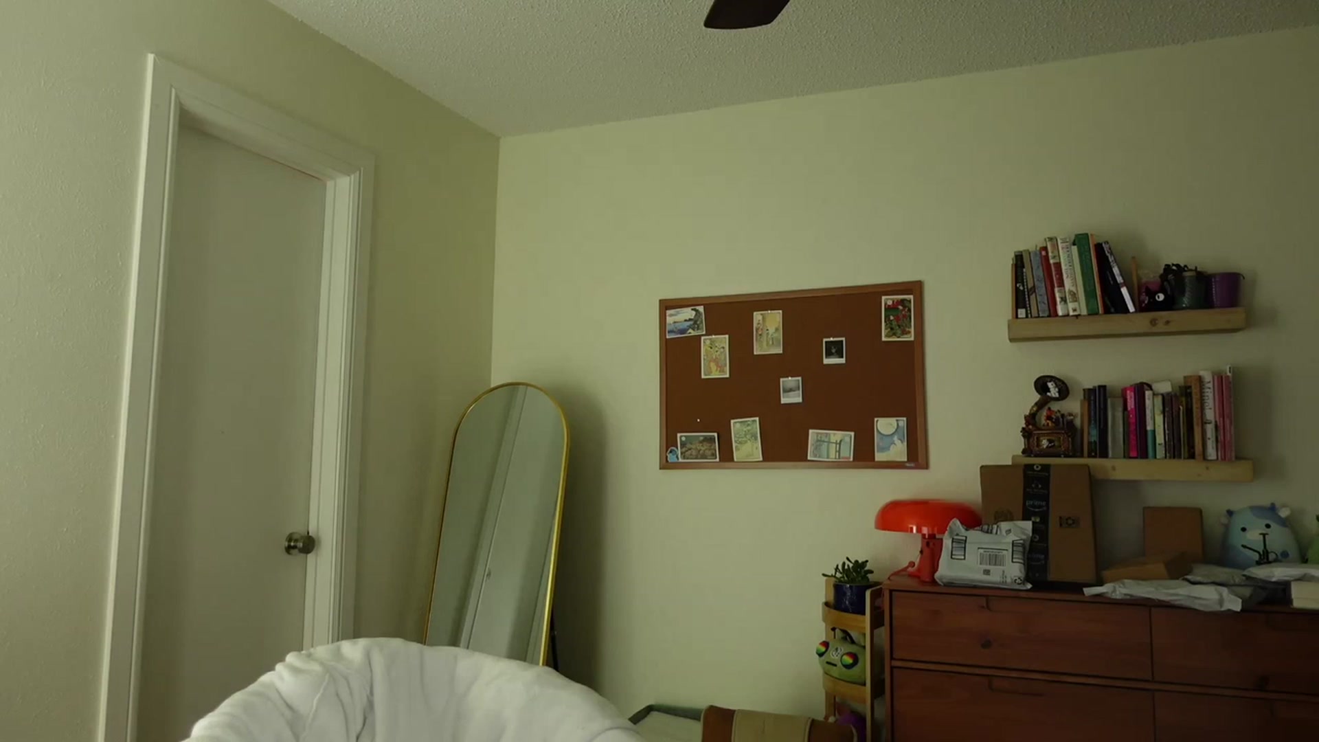 Gallery image thumbnail from Lil_blueberry's myfreecams stream on, 05/17/2023, 02:55 image 13 of 20