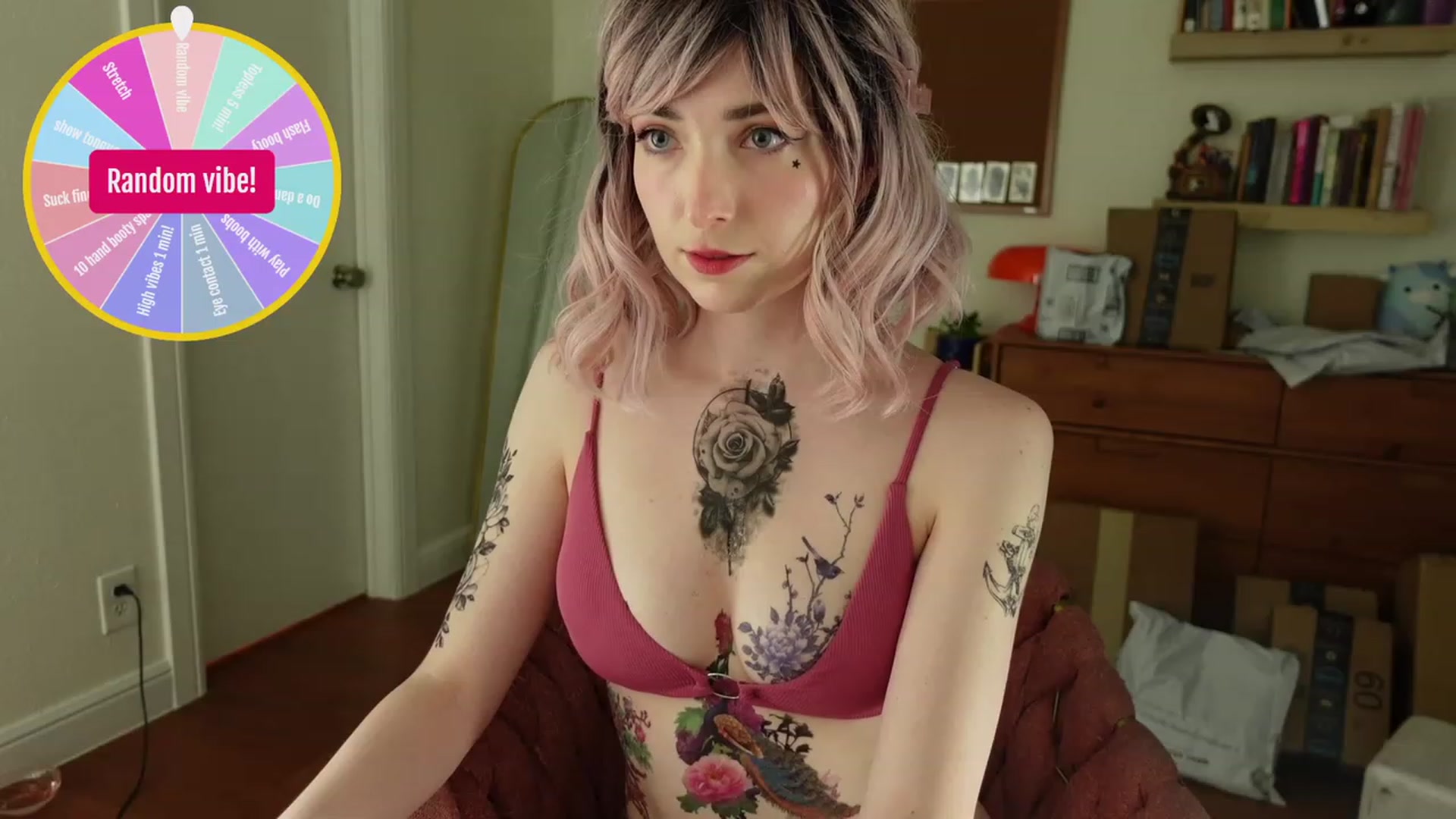 Gallery image thumbnail from Lil_blueberry's myfreecams stream on, 05/23/2023, 01:48 image 4 of 20