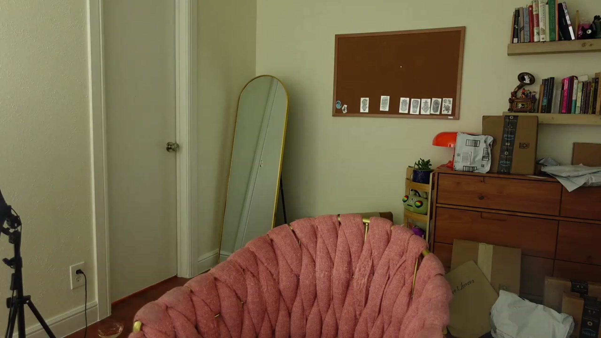 Gallery image thumbnail from Lil_blueberry's myfreecams stream on, 05/24/2023, 03:07 image 16 of 20