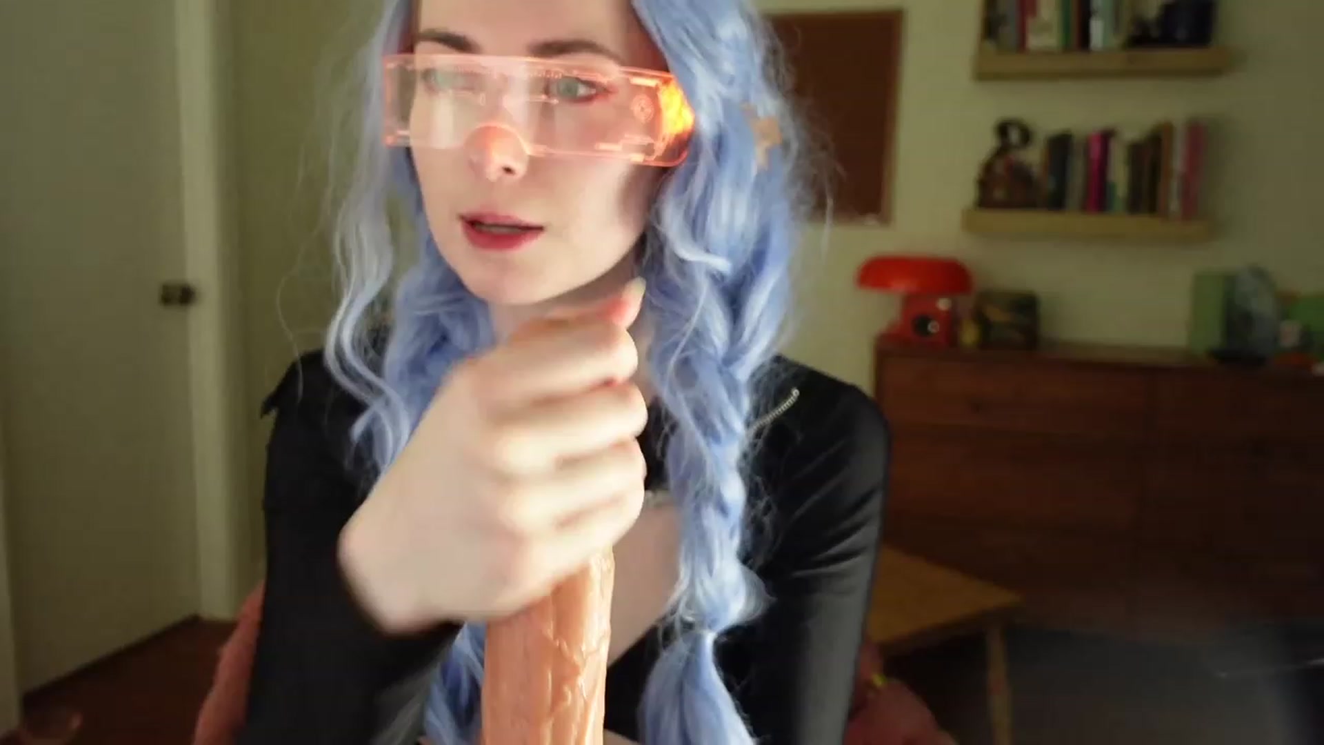 Gallery image thumbnail from Lil_blueberry's myfreecams stream on, 06/30/2023, 02:44 image 10 of 20