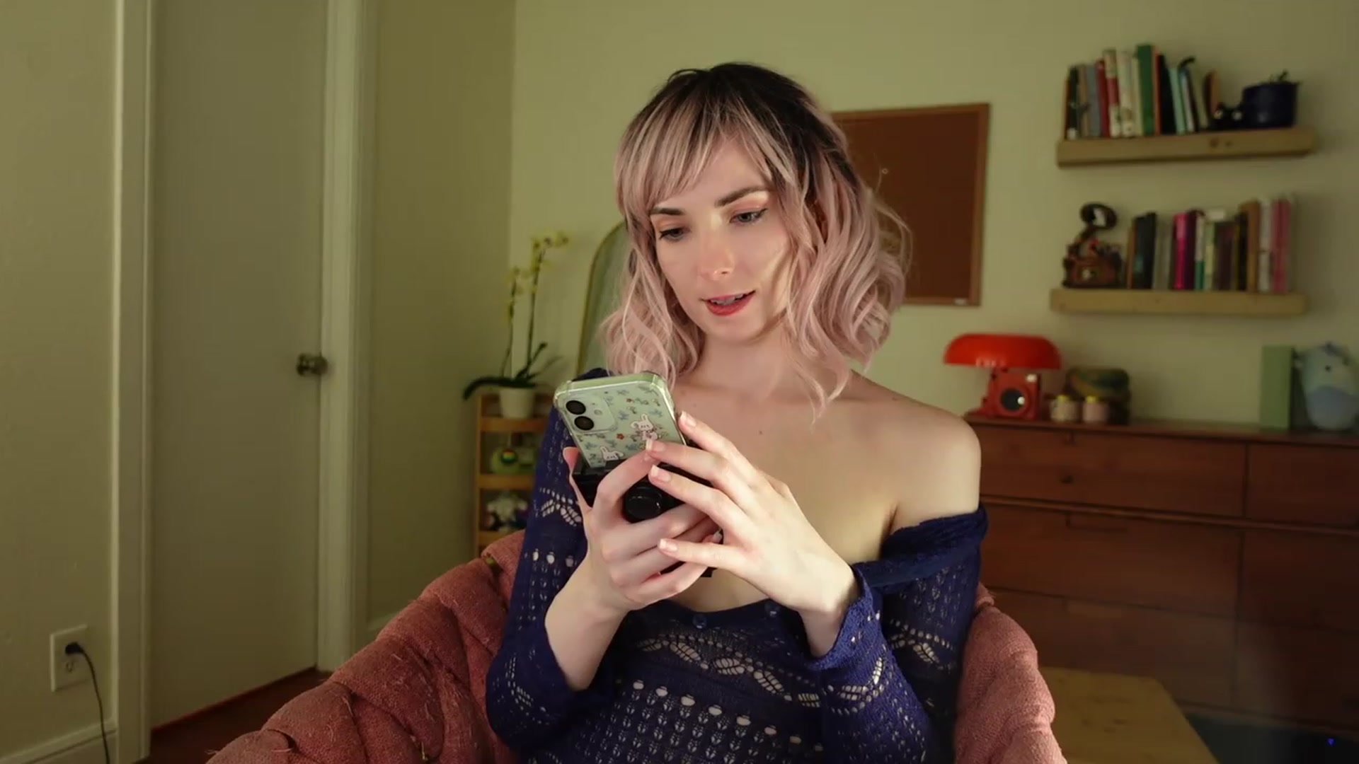Gallery image thumbnail from Lil_blueberry's myfreecams stream on, 07/07/2023, 02:39 image 19 of 20