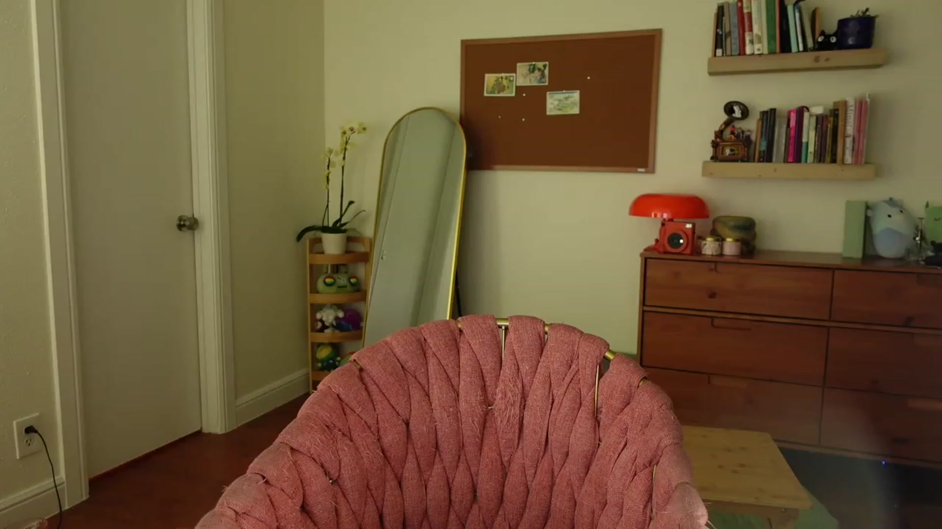Gallery image thumbnail from Lil_blueberry's myfreecams stream on, 07/07/2023, 02:39 image 3 of 20
