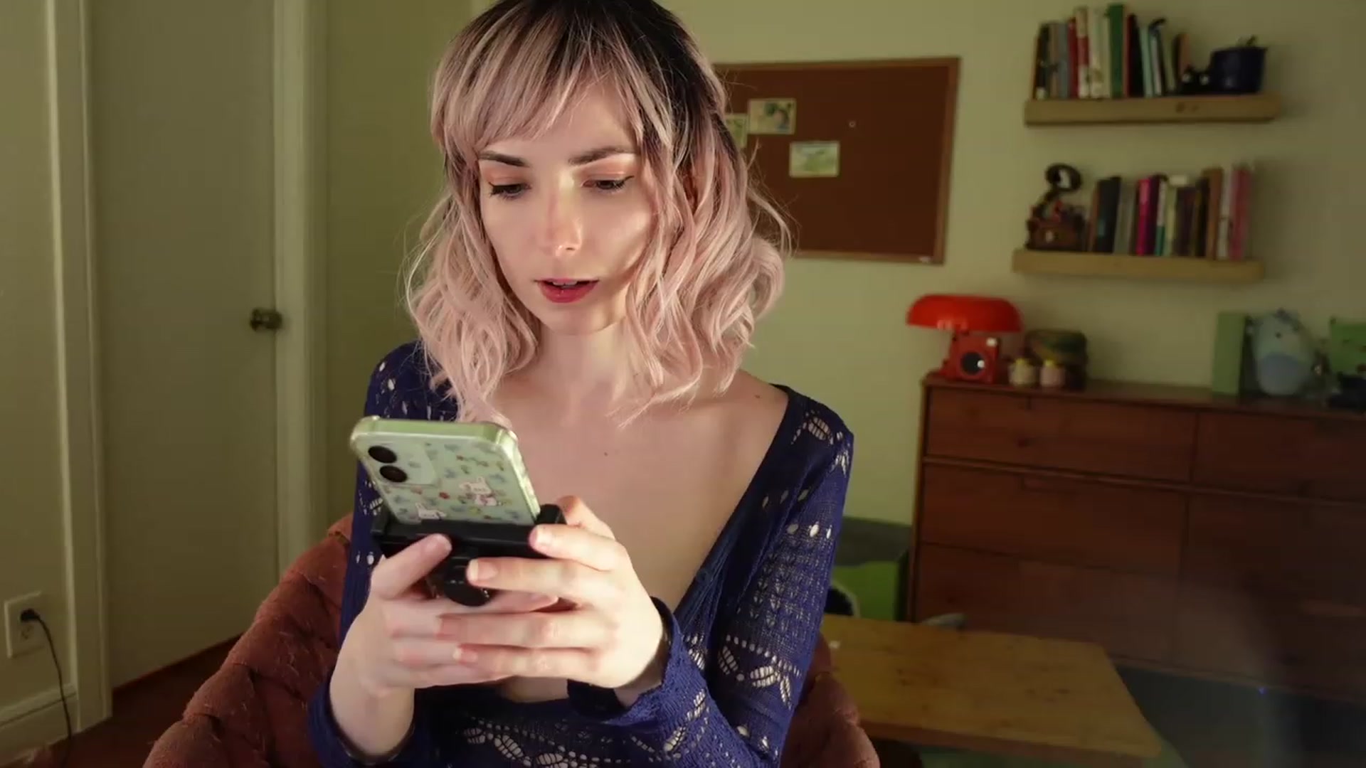 Gallery image thumbnail from Lil_blueberry's myfreecams stream on, 07/07/2023, 03:35 image 5 of 20
