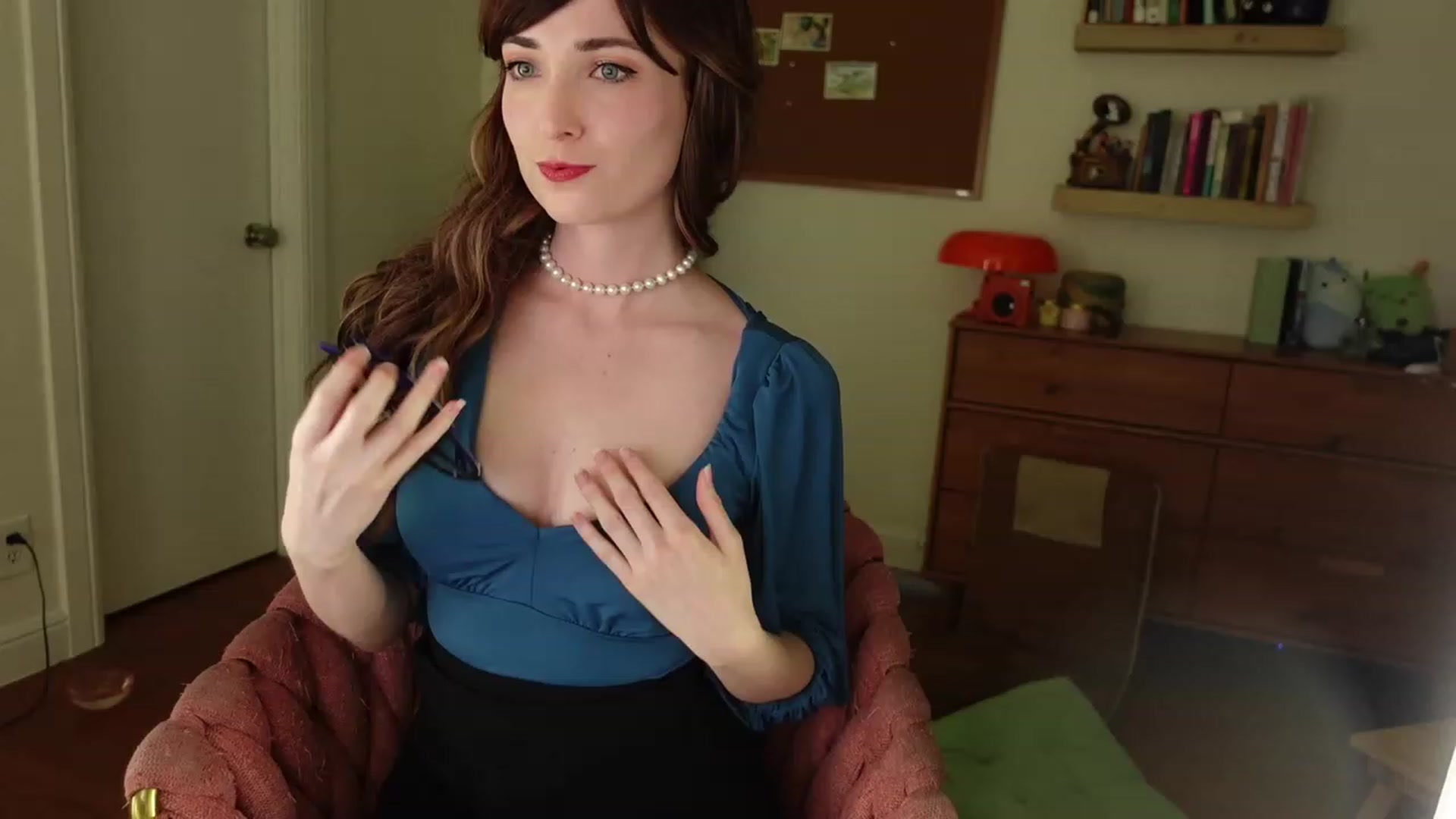 Gallery image thumbnail from Lil_blueberry's myfreecams stream on, 07/09/2023, 03:21 image 1 of 20