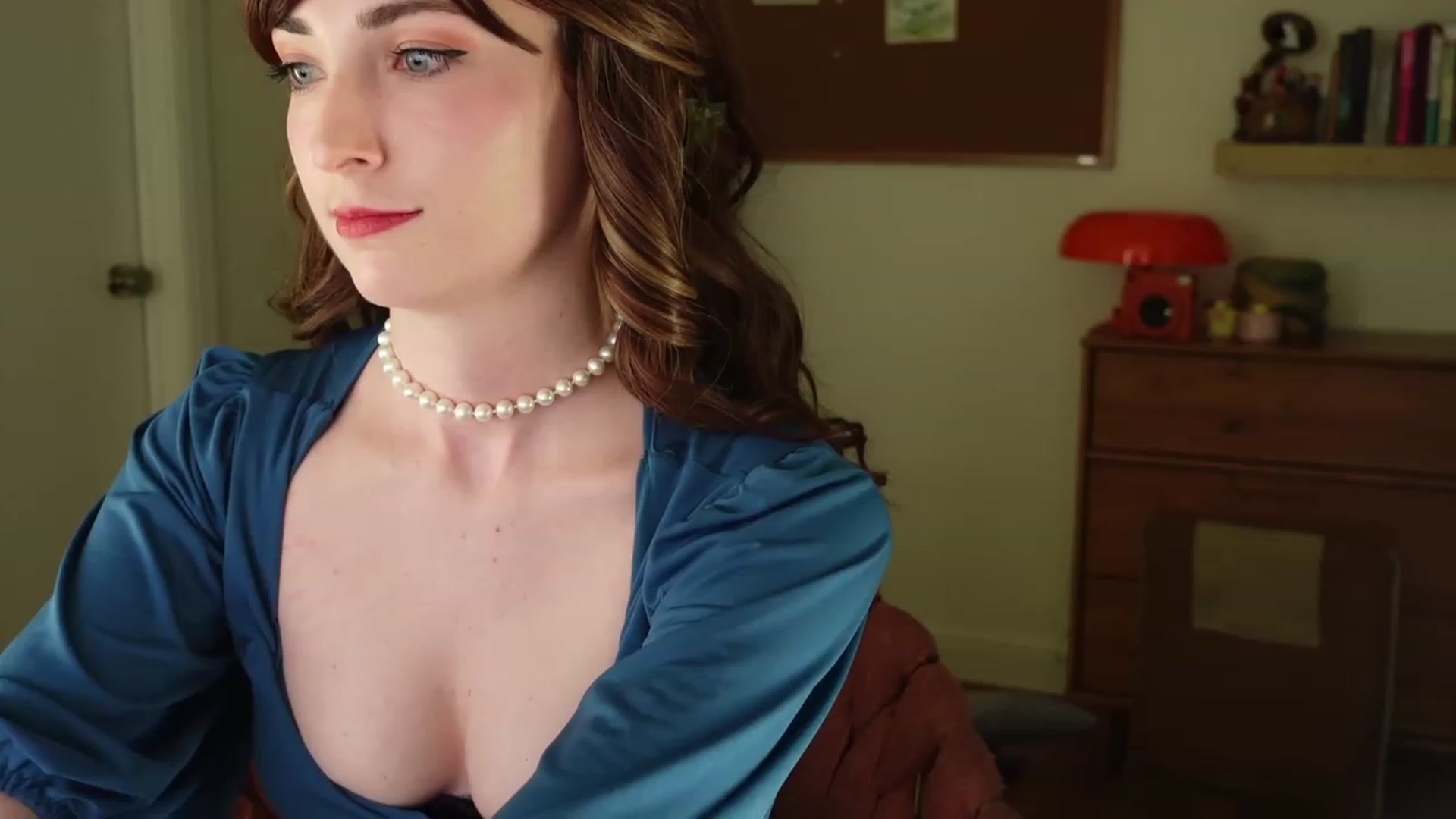 Gallery image thumbnail from Lil_blueberry's myfreecams stream on, 07/09/2023, 03:21 image 2 of 20