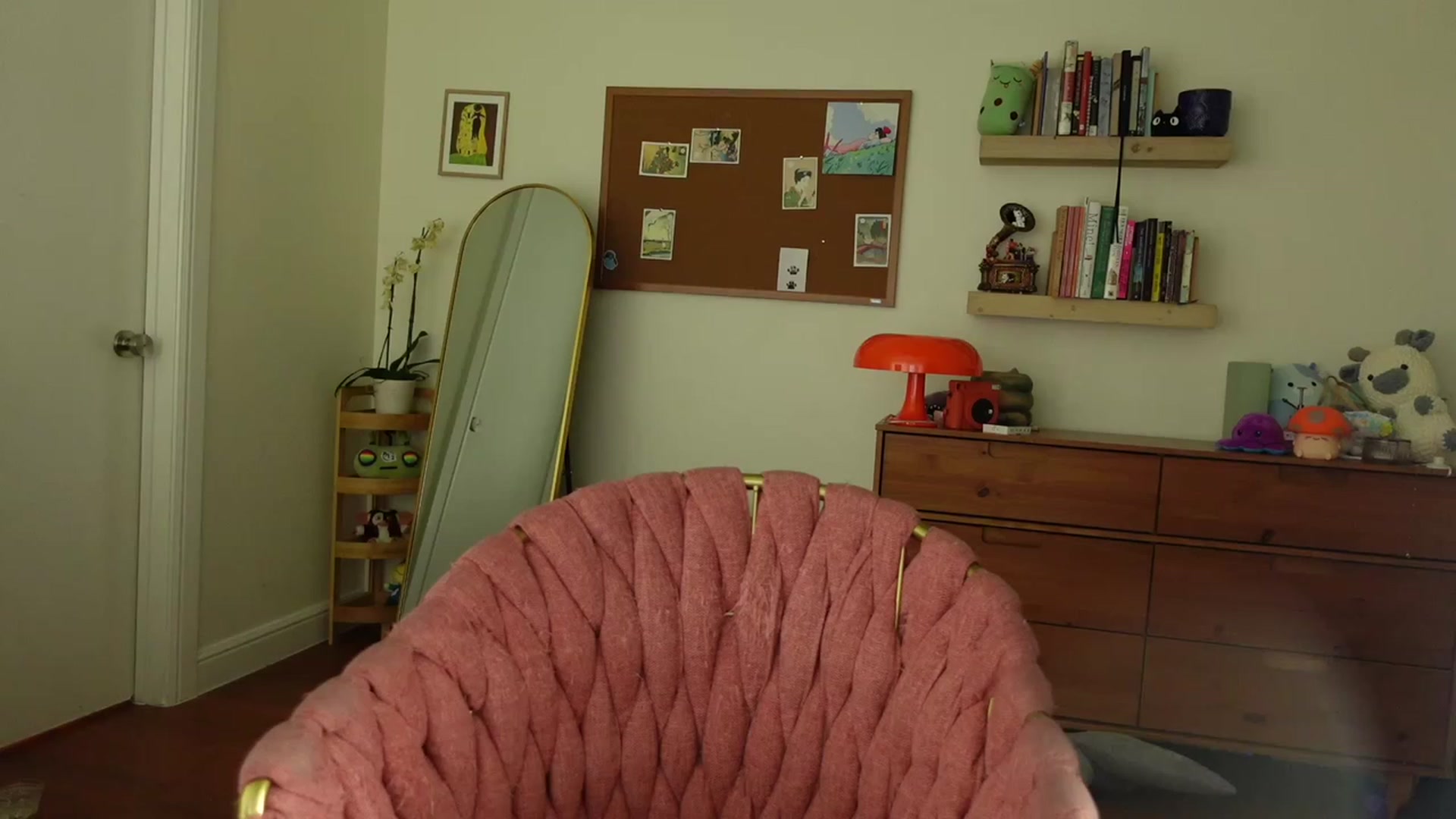 Gallery image thumbnail from Lil_blueberry's myfreecams stream on, 08/11/2023, 02:19 image 3 of 20