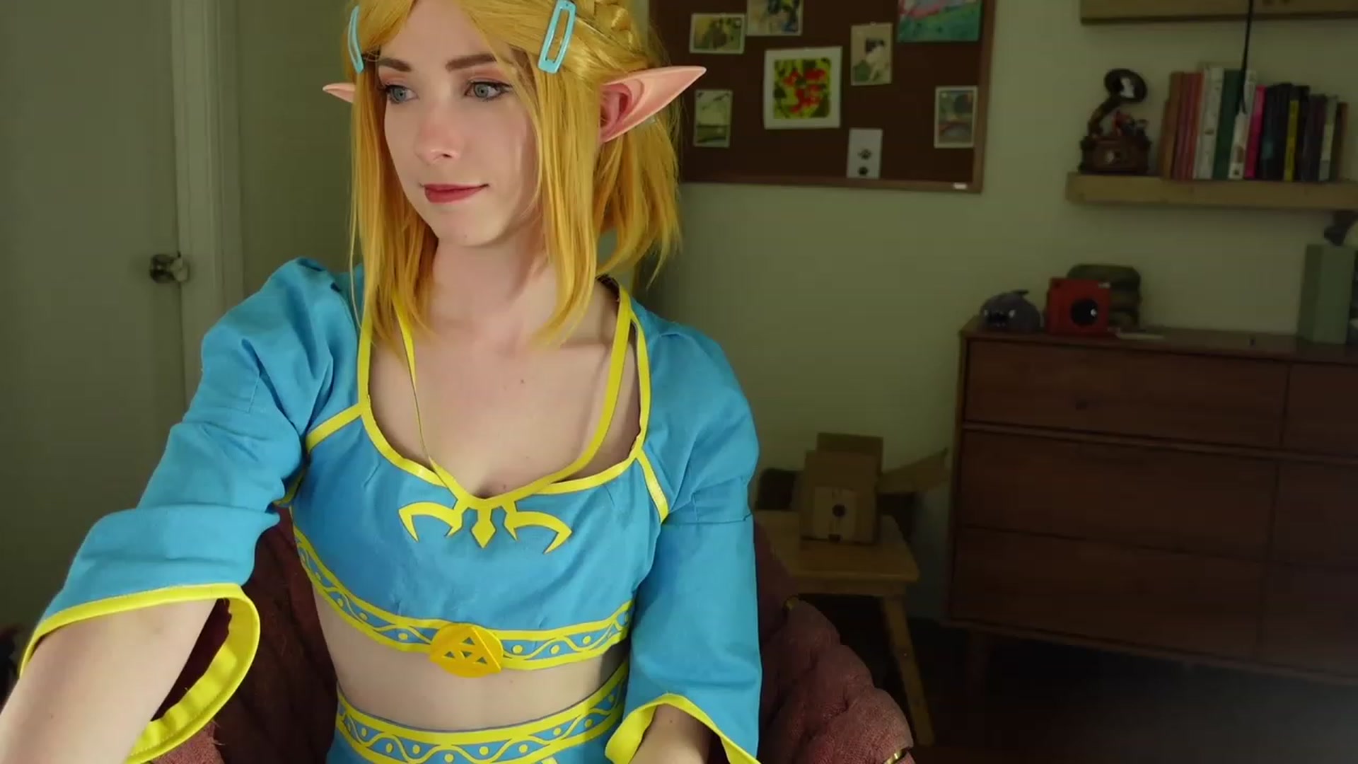 Gallery image thumbnail from Lil_blueberry's myfreecams stream on, 08/27/2023, 02:05 image 1 of 20