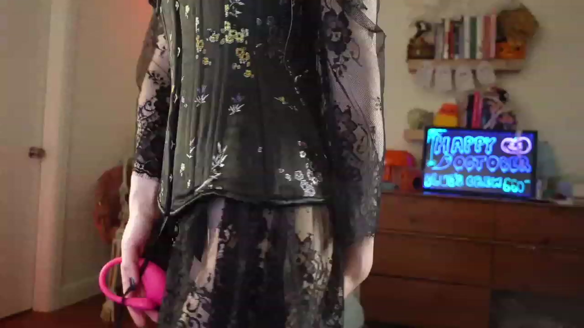 Gallery image thumbnail from Lil_blueberry's myfreecams stream on, 10/24/2023, 04:56 image 7 of 20