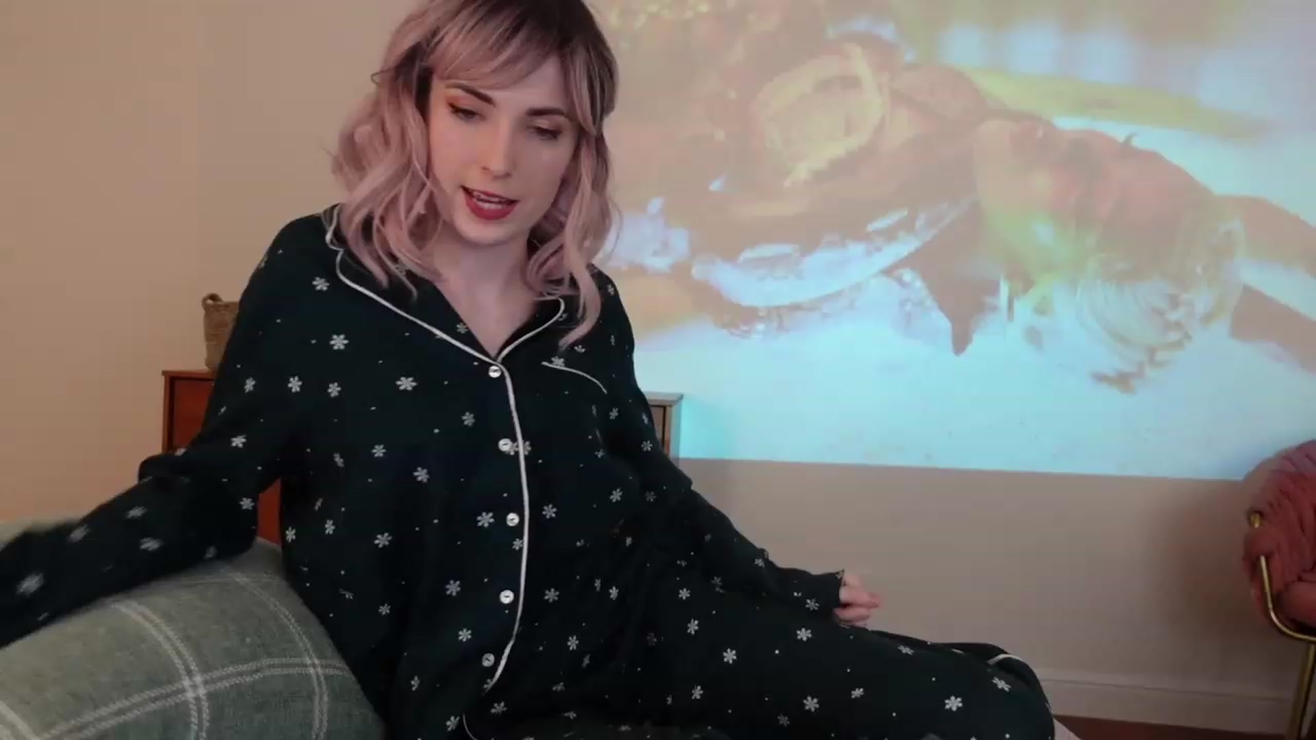 Gallery image thumbnail from Lil_blueberry's myfreecams stream on, 11/26/2023, 03:06 image 2 of 20
