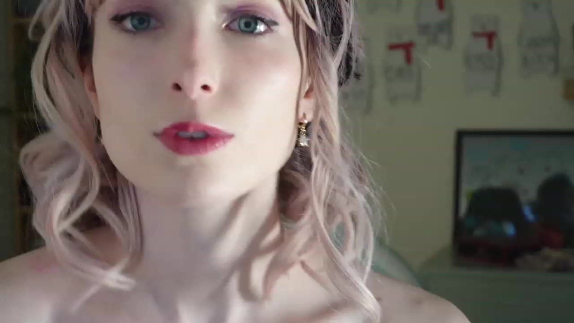 Gallery image thumbnail from Lil_blueberry's myfreecams stream on, 01/19/2024, 04:21 image 17 of 20