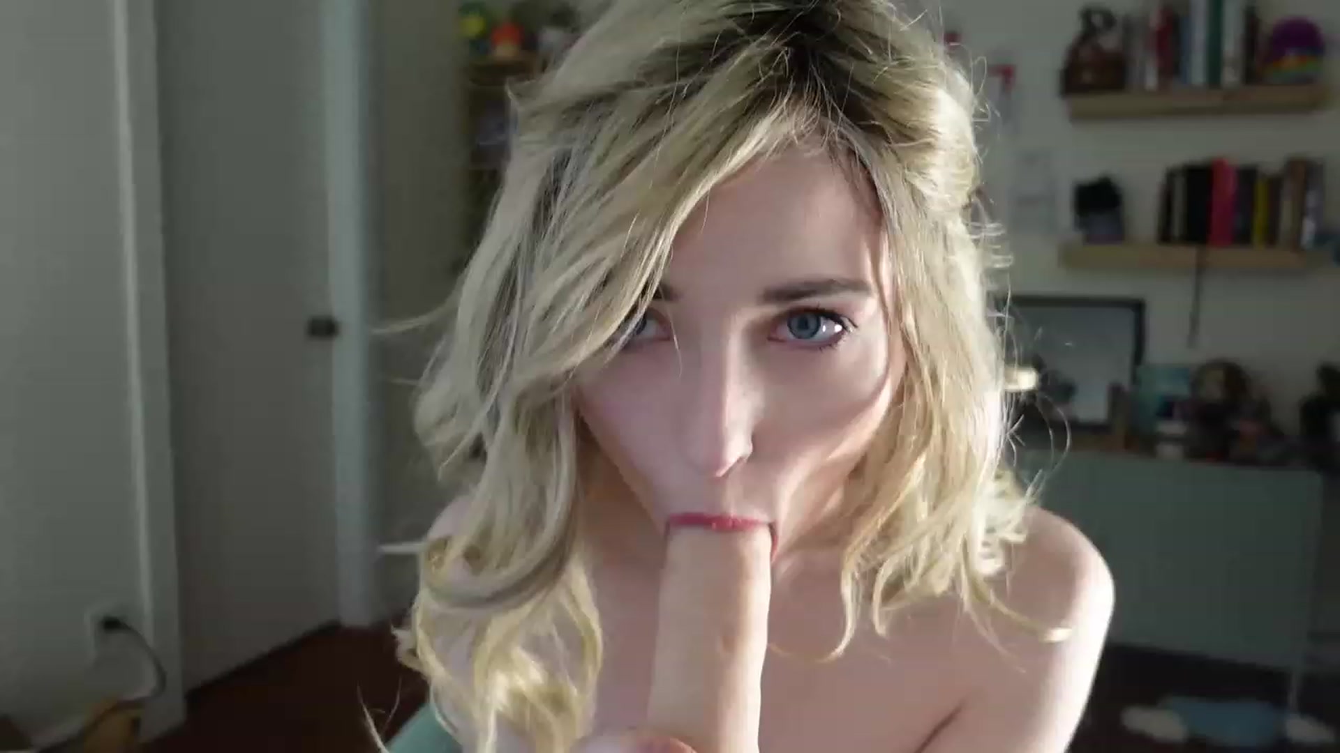 Gallery image thumbnail from Lil_blueberry's myfreecams stream on, 01/24/2024, 20:22 image 14 of 20