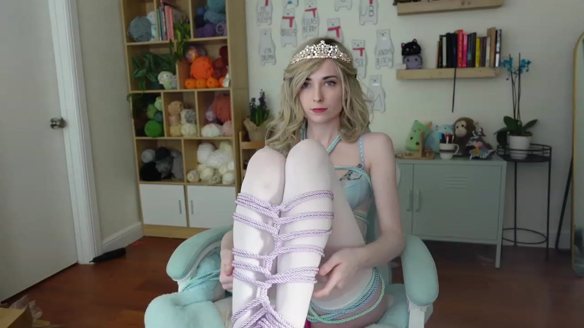 Gallery image thumbnail from Lil_blueberry's myfreecams stream on, 01/31/2024, 04:07 image 11 of 20