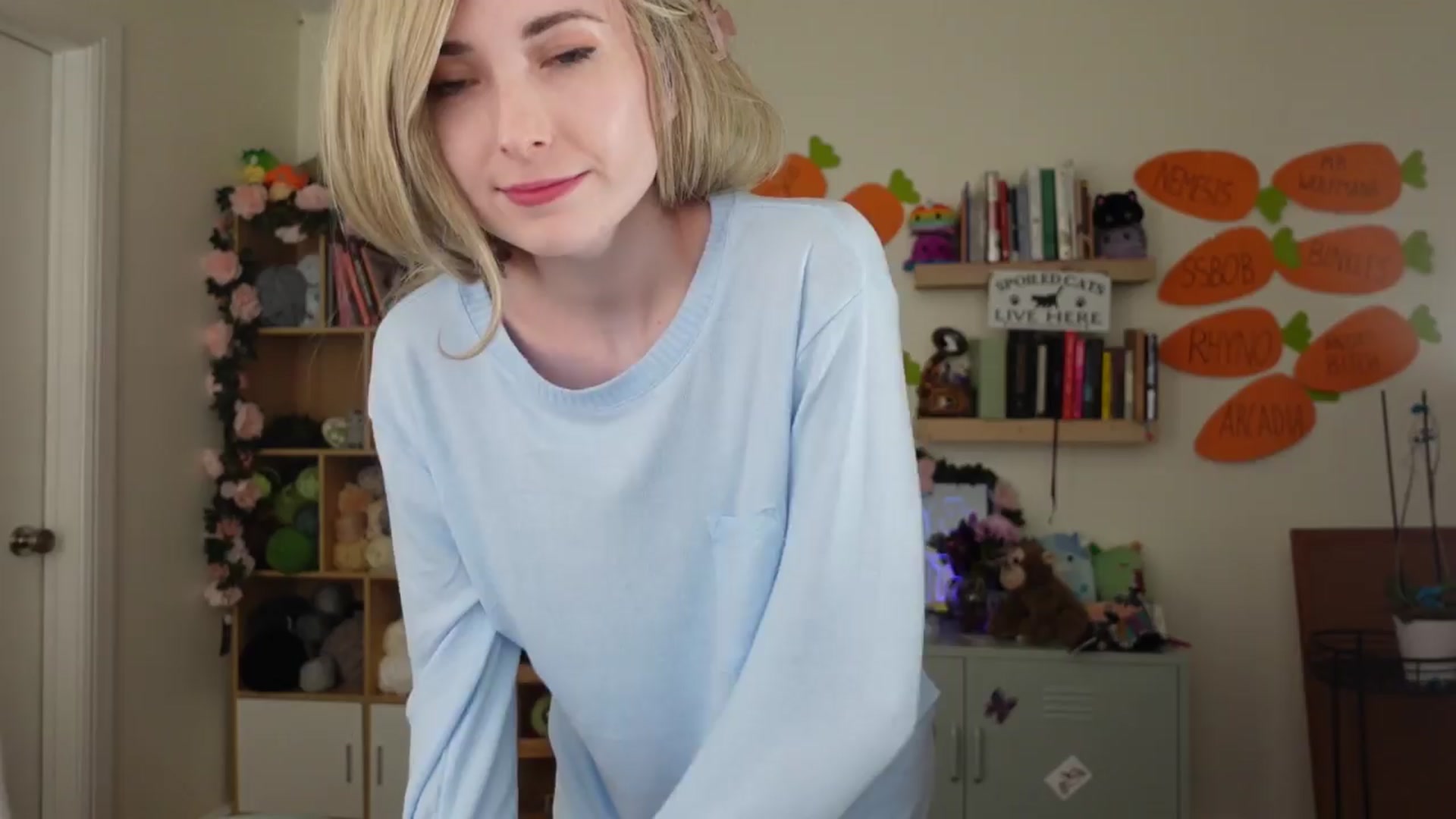 Gallery image thumbnail from Lil_blueberry's myfreecams stream on, 03/24/2024, 03:35 image 20 of 20